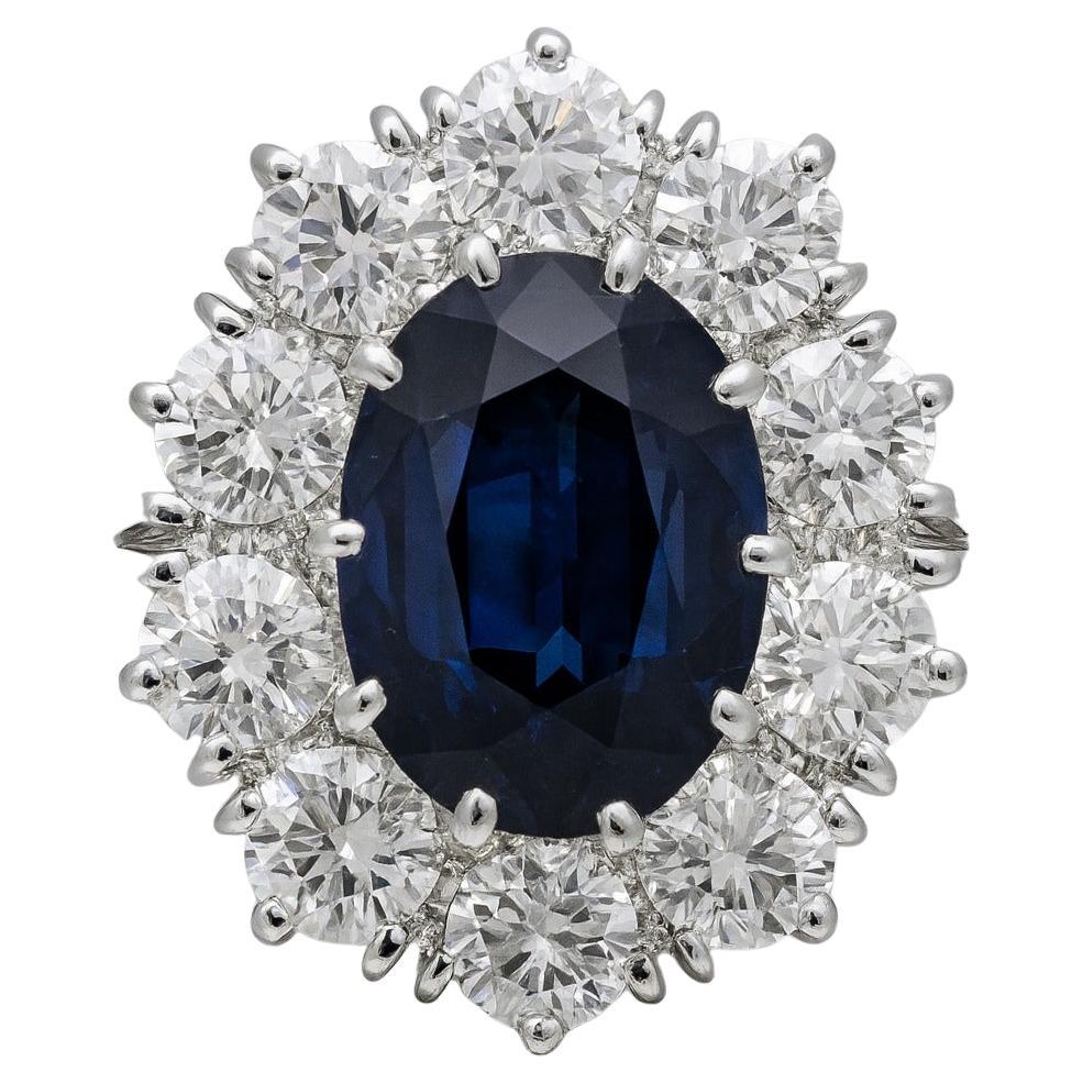 Contemporary Exceptional Burma Sapphire & Diamond Cluster Ring For Sale