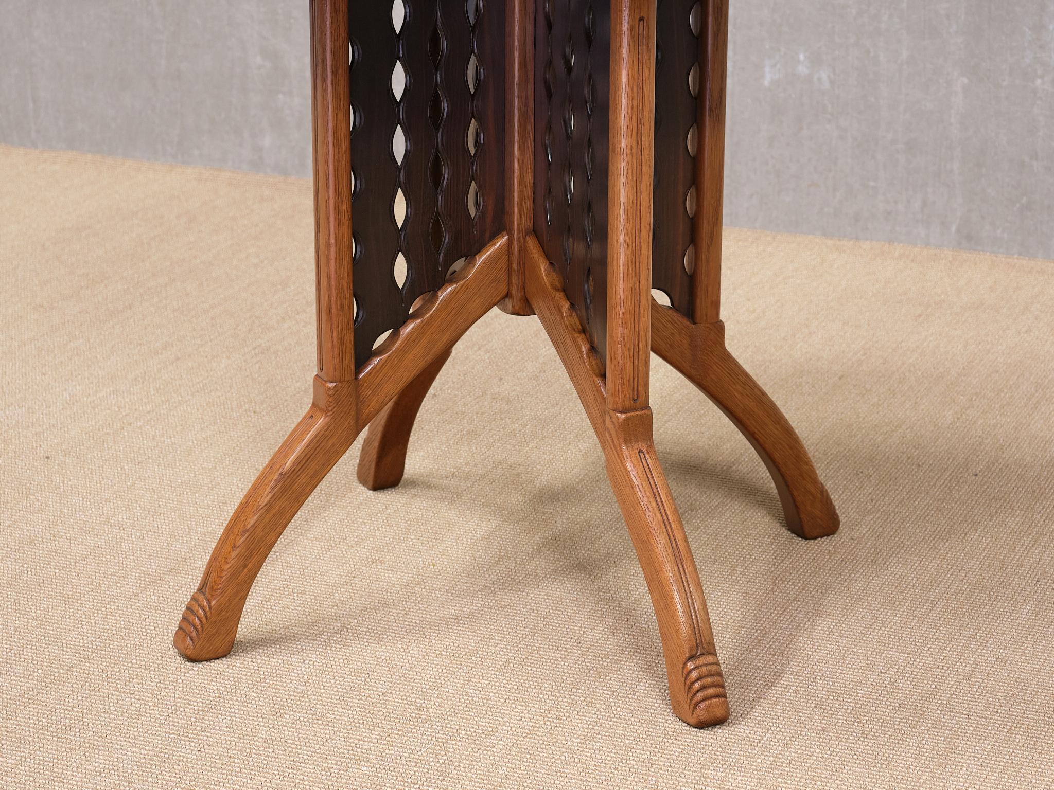 Exceptional C.A. Lion Cachet Attributed Center Table, Oak and Macassar, 1920s In Good Condition For Sale In The Hague, NL