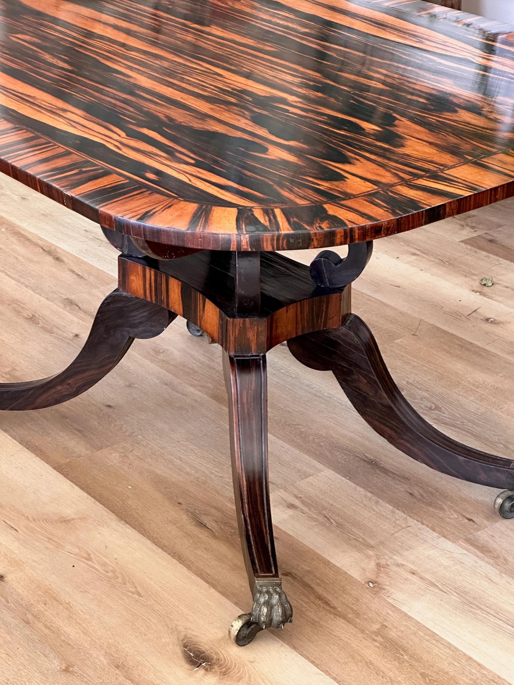 Exceptional Calamander Macassar Tilt-Top Center or Dining Table. C. 1810 In Good Condition For Sale In Charlottesville, VA