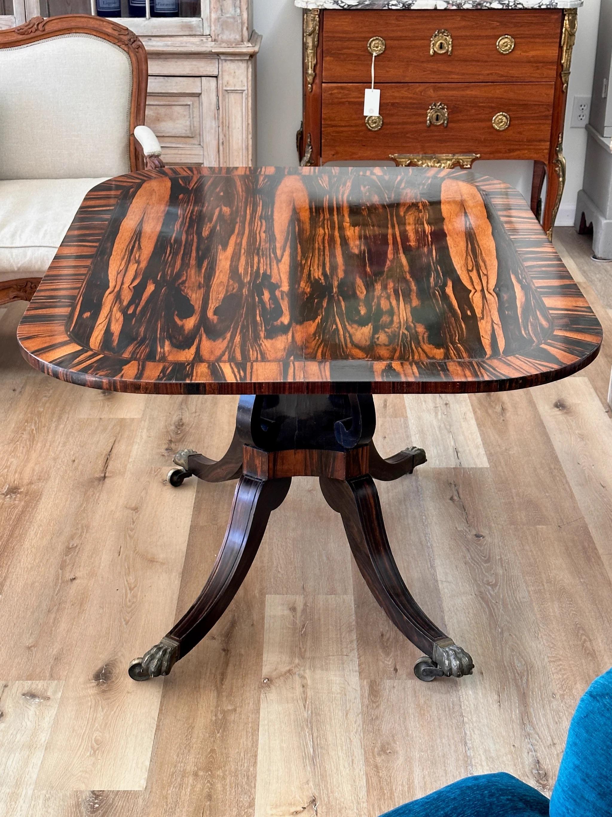 Early 19th Century Exceptional Calamander Macassar Tilt-Top Center or Dining Table. C. 1810 For Sale