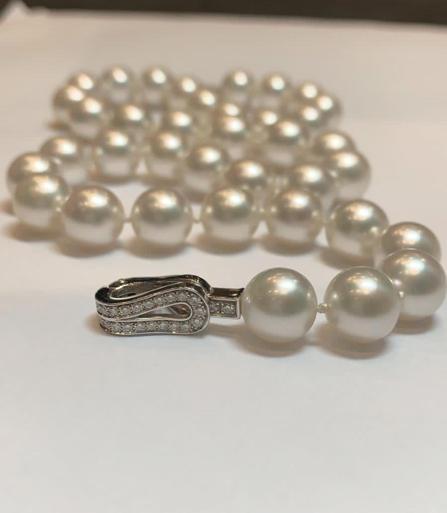 Exceptional Cartier South Sea Pearls Necklace In Excellent Condition In Paris, IDF