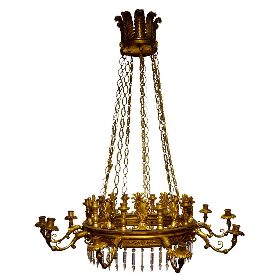 Exceptionnelle lampe en bois sculpté et doré de la période Carlos IV du 18ème siècle en vente