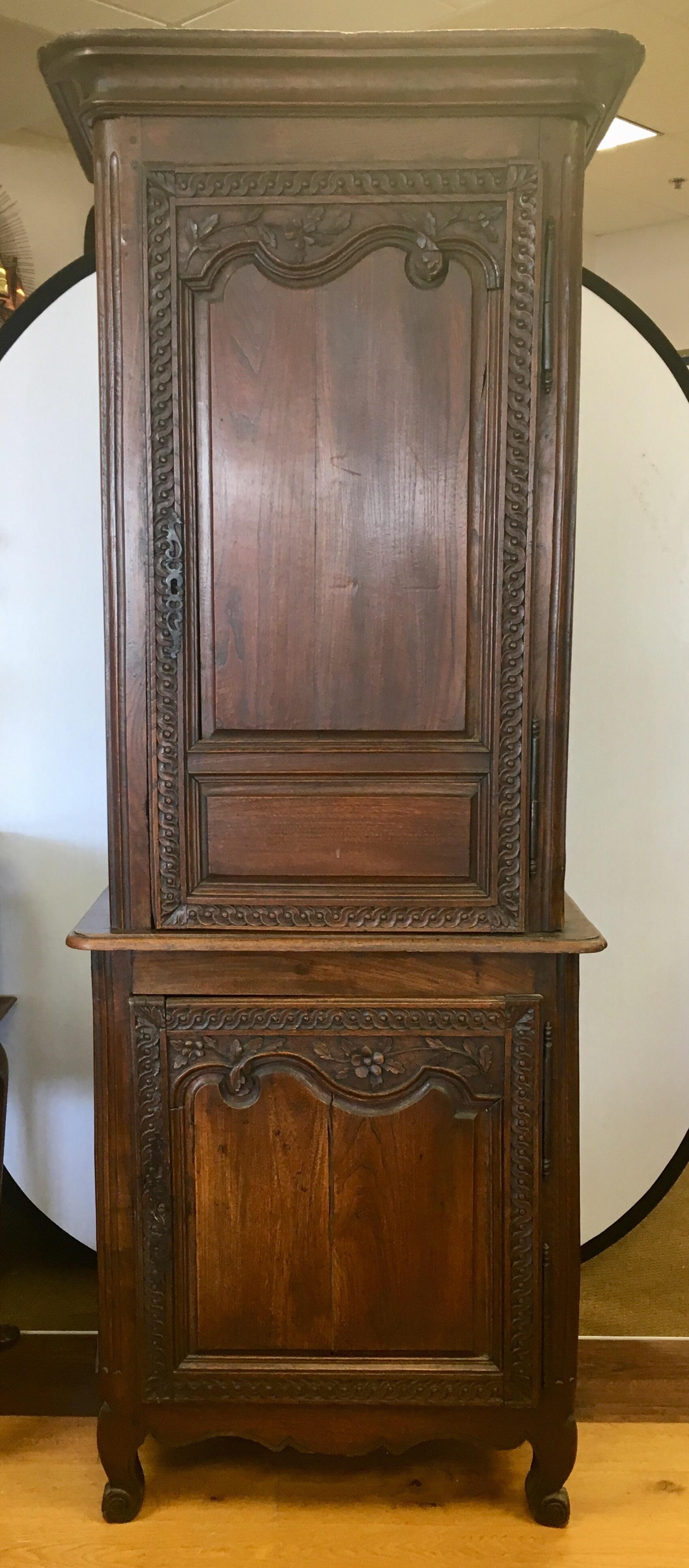 Exceptional carved French cabinet armoire early 19th century wardrobe.
 
