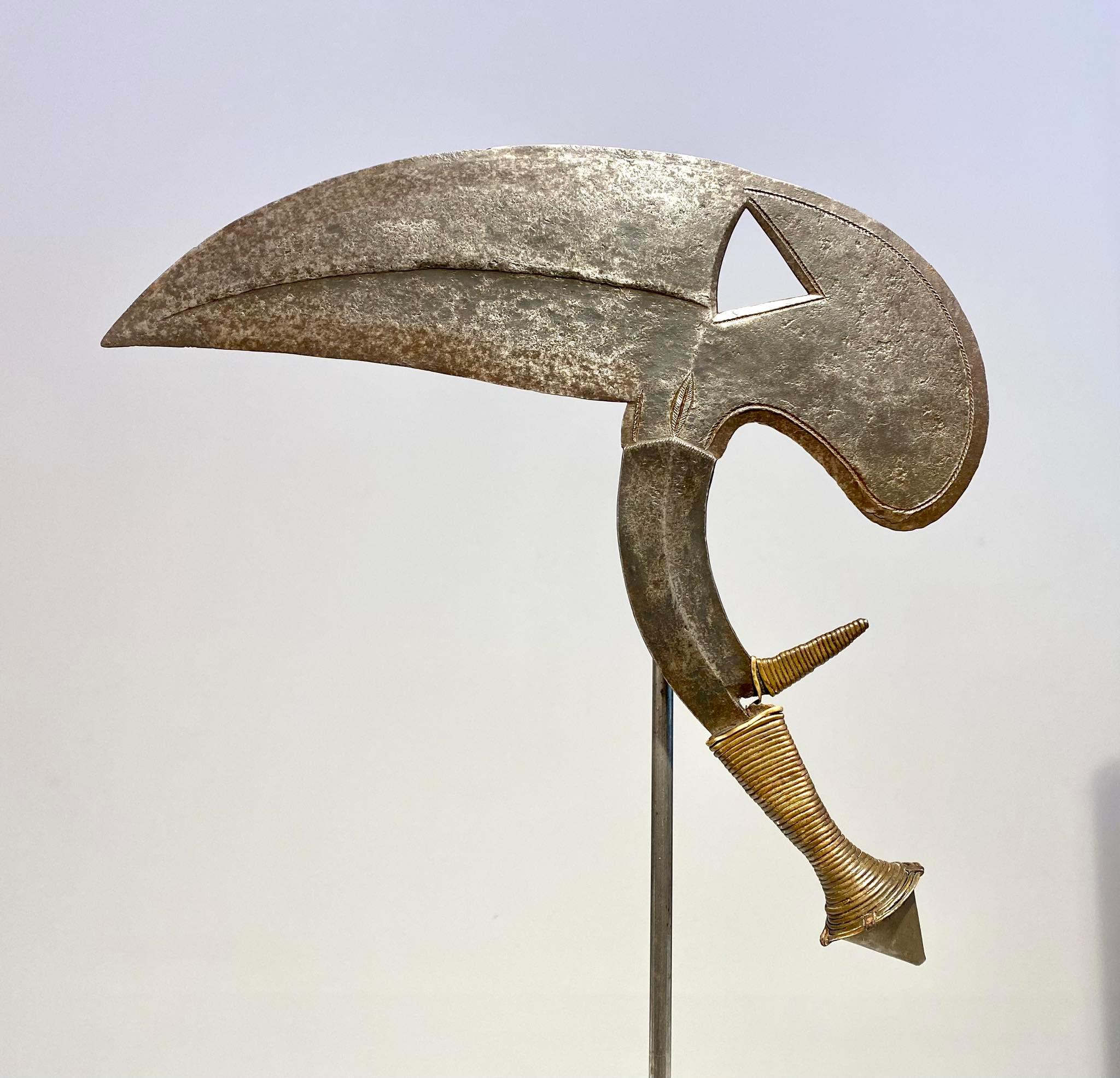Exceptionnel couteau de cérémonie Kota Gabon non Congo People Type Onzil Musele Osele en vente 1