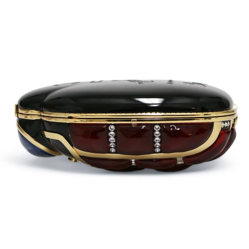 Exceptional Chanel Paris New York 2019 Scarab Minaudière For Sale 10