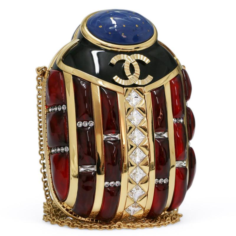Exceptional Chanel Paris New York 2019 Scarab Minaudière For Sale 1