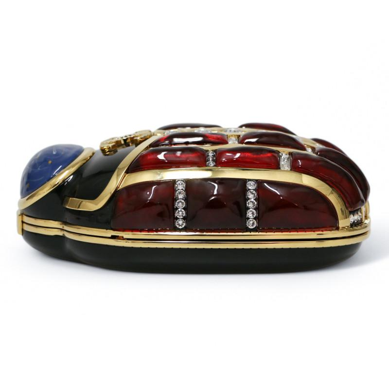 Exceptional Chanel Paris New York 2019 Scarab Minaudière For Sale 2