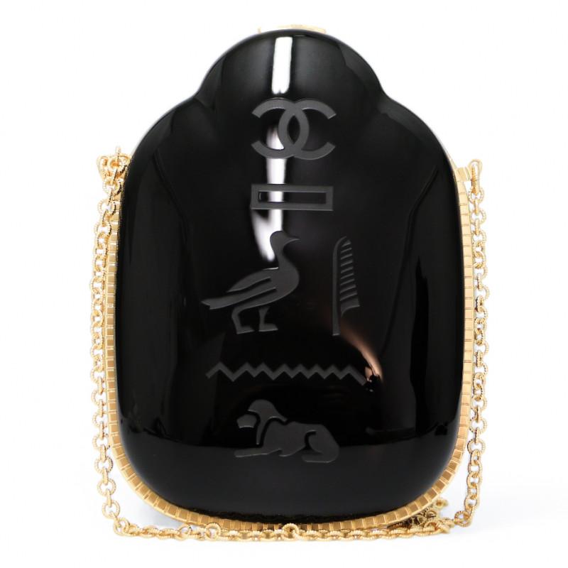 Exceptional Chanel Paris New York 2019 Scarab Minaudière For Sale 5