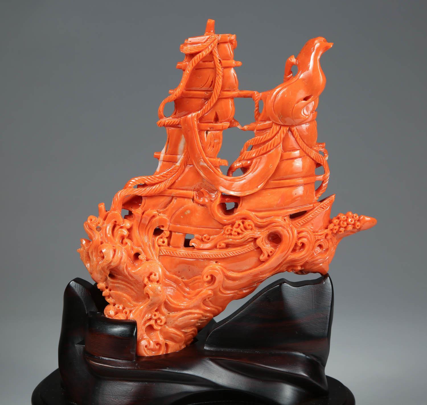 Exceptional Chinese Carved Coral Boat with Sailors 3