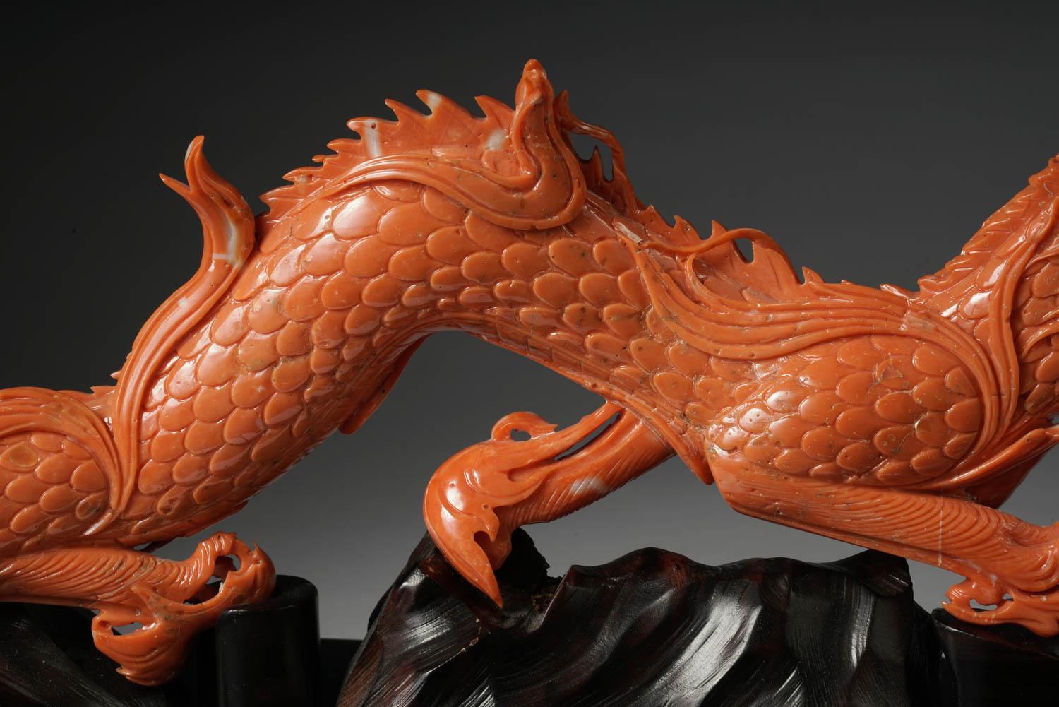 Exceptional Chinese Carved Coral Dragon with Fire, Qing Dynasty 3