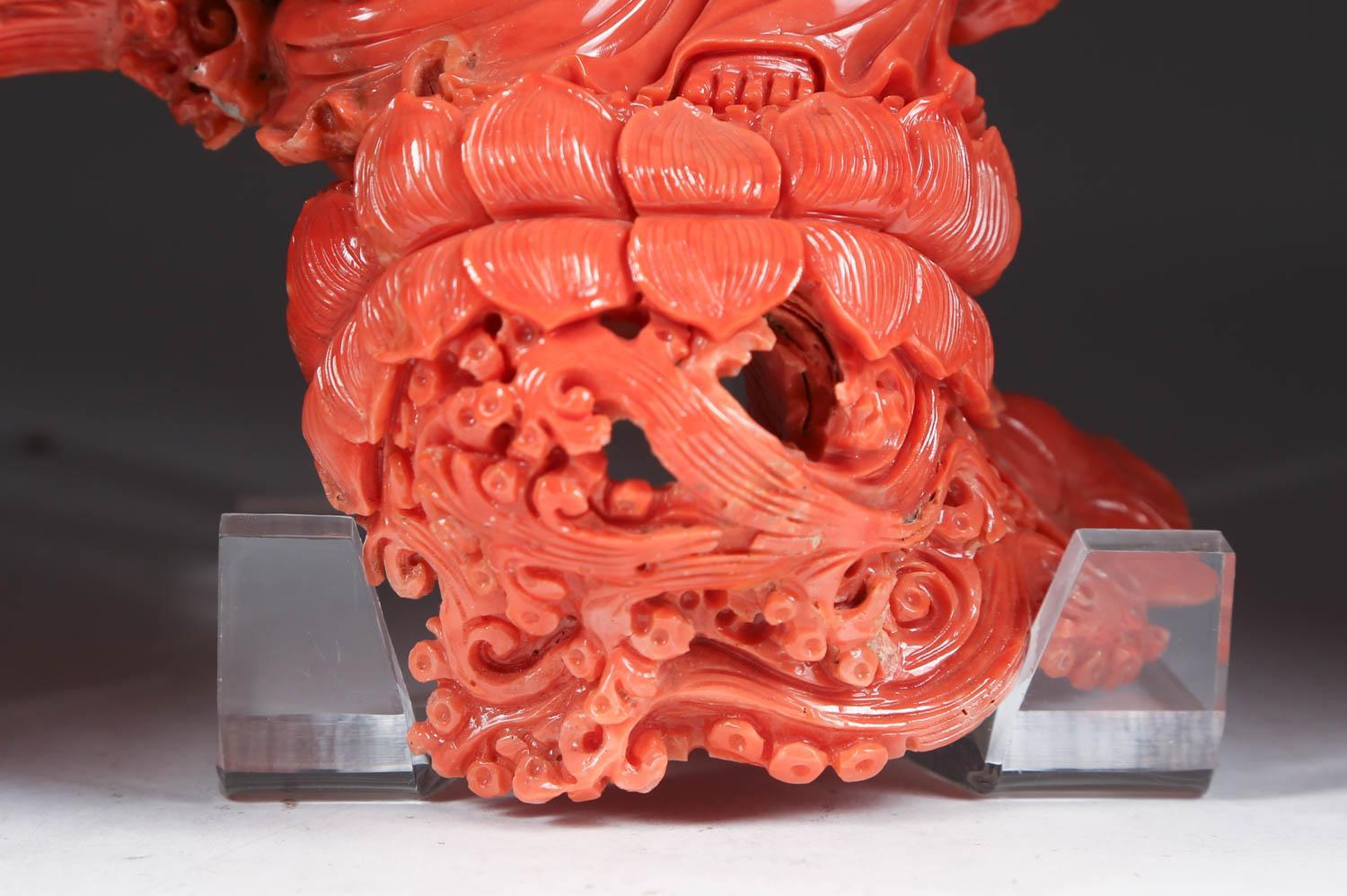 Exceptional Chinese Carved Coral Figure of a Seated Guanyin 4