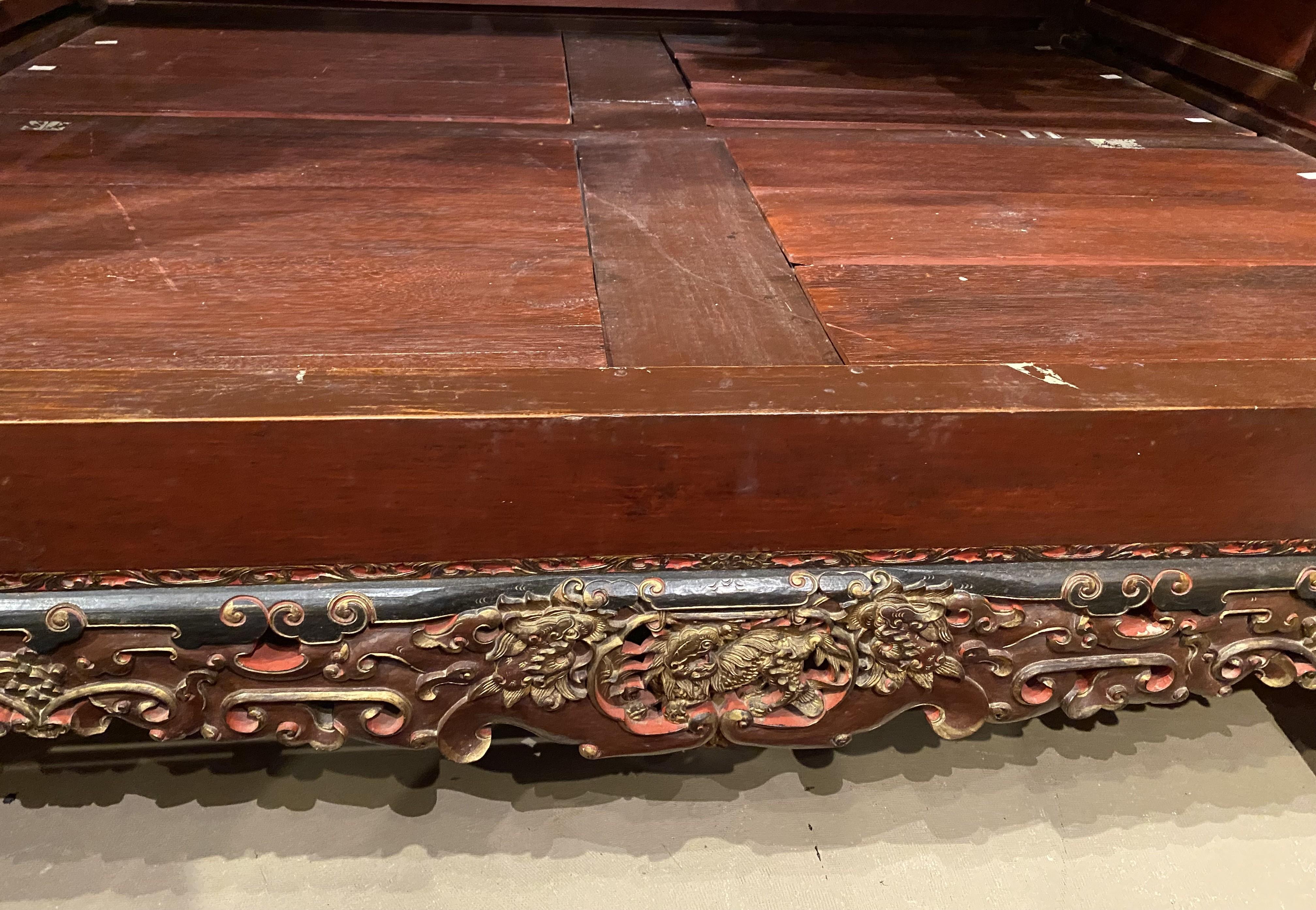 Exceptional Chinese Carved Polychrome Elmwood Canopy Wedding Bed In Good Condition In Milford, NH