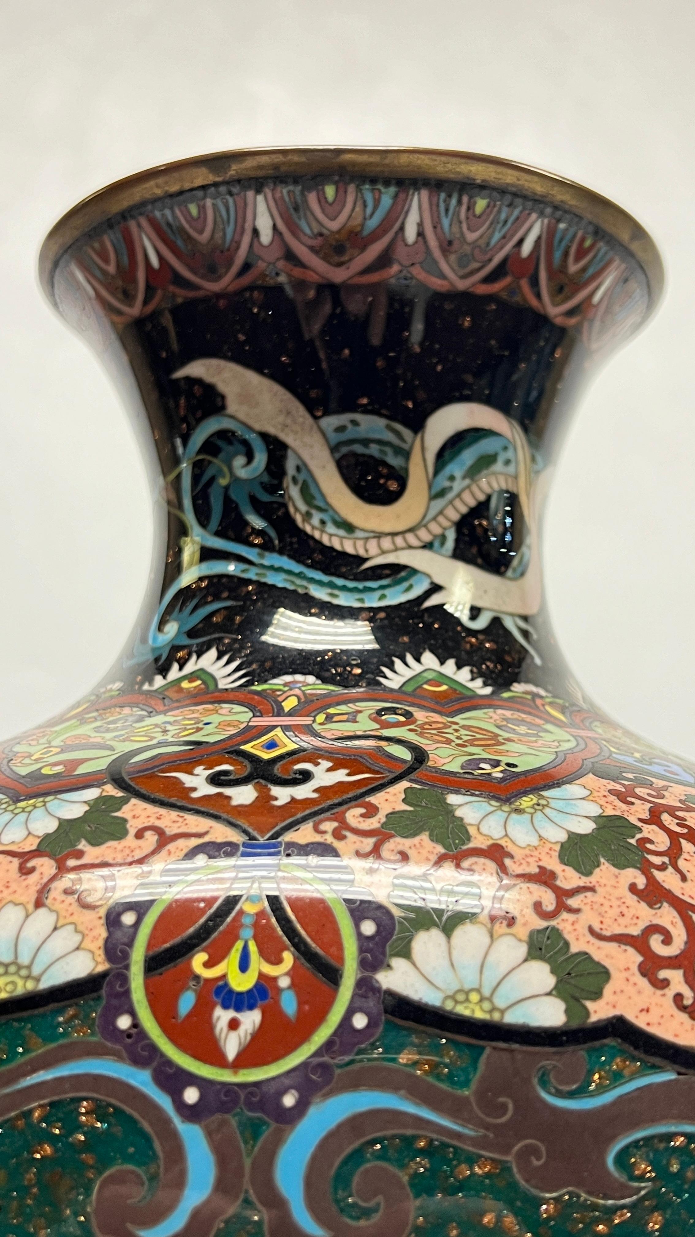 Exceptional Chinese or Japanese Cloisonne Vase Depicting Dragons 10