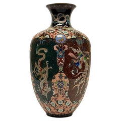 Exceptionnel vase cloisonné chinois ou japonais représentant des dragons