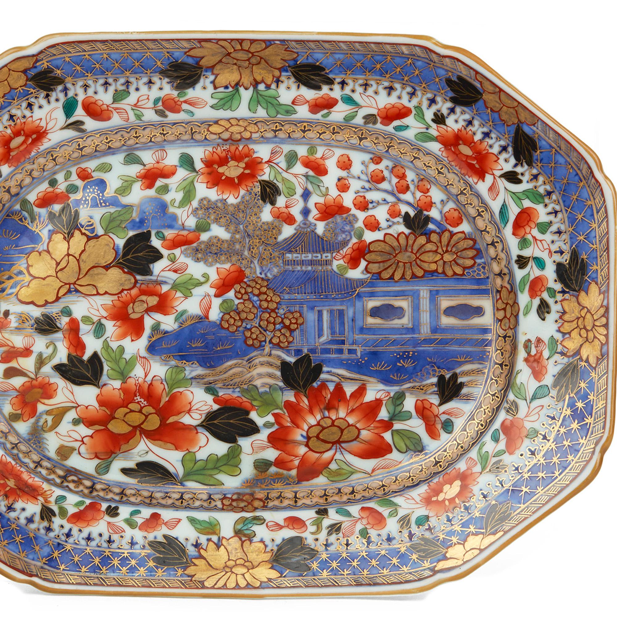 Exceptional Chinese Qianlong Porcelain Overpainted Serving Dish, circa 1760 5