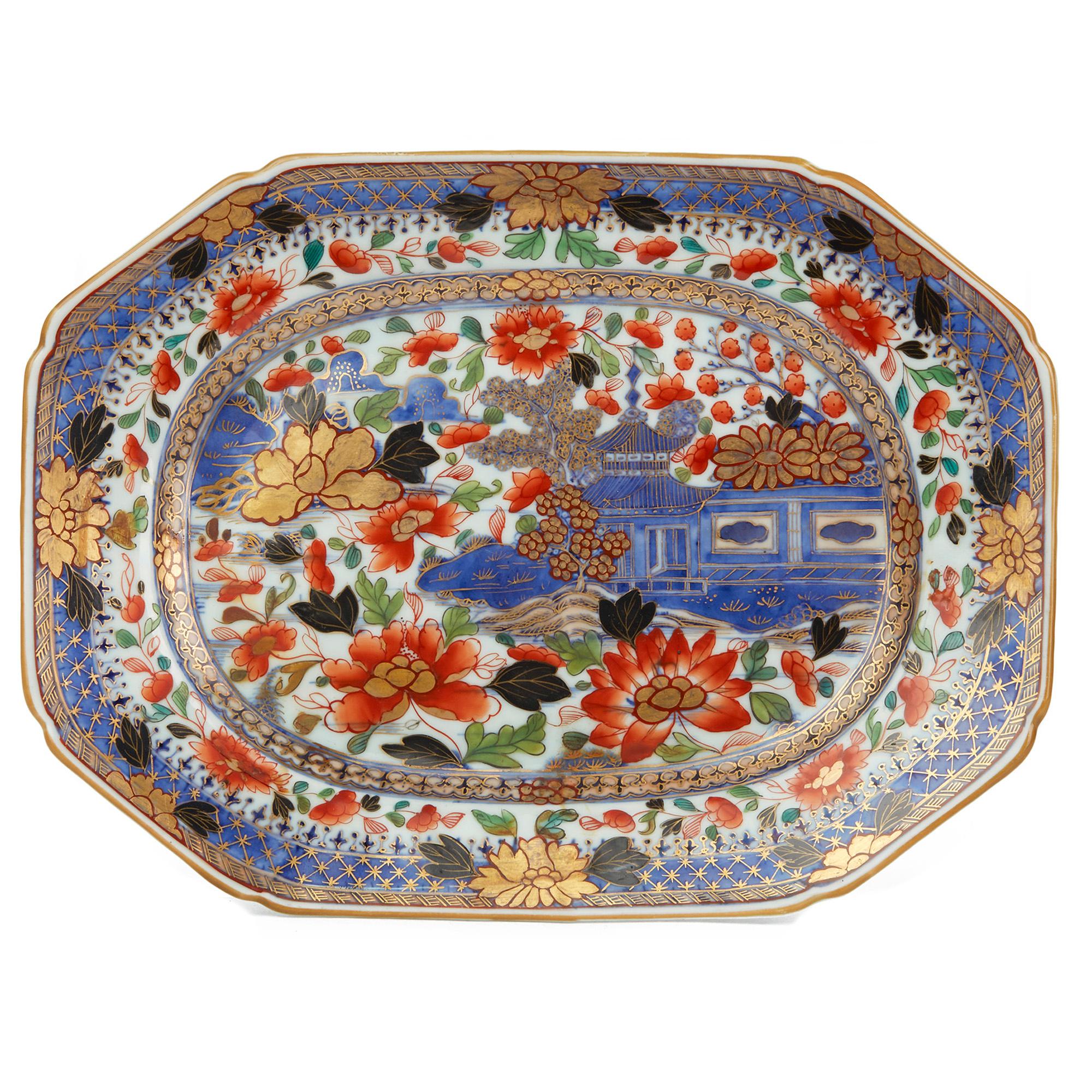 Exceptional Chinese Qianlong Porcelain Overpainted Serving Dish, circa 1760 1