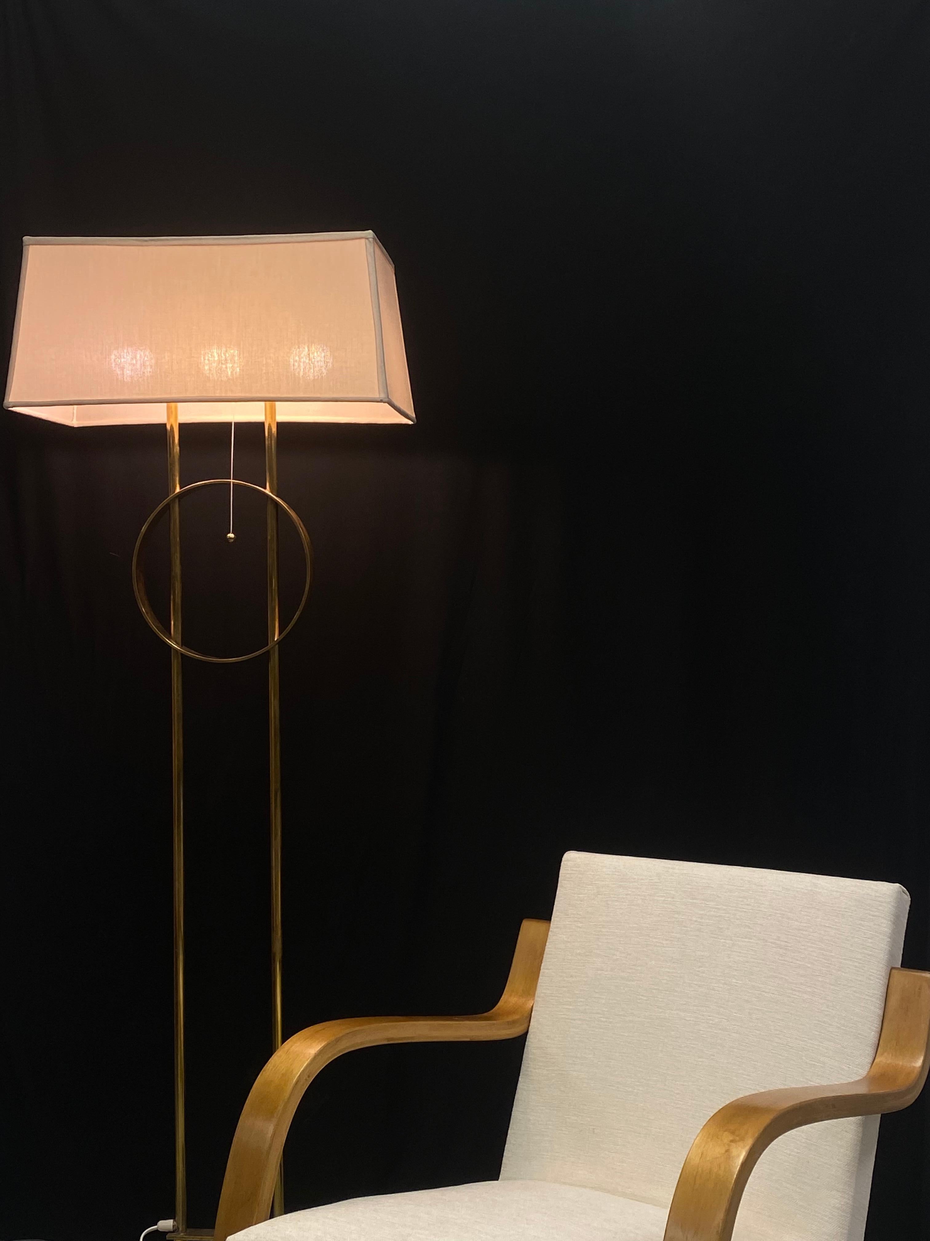 Exceptional Commissioned Floor Lamp by Paavo Tynell, Taito For Sale 4