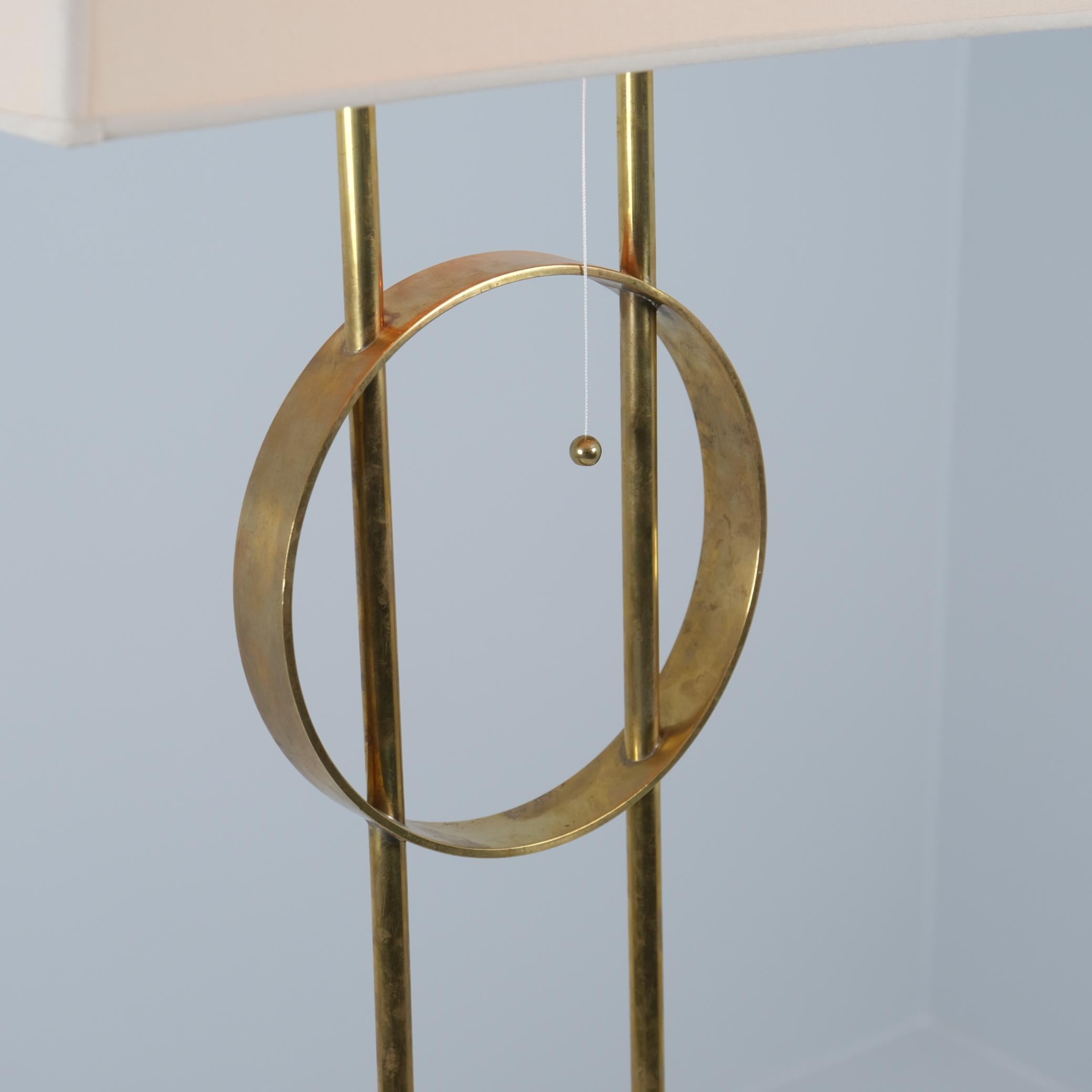 Mid-20th Century Exceptional Commissioned 'HOK' Paavo Tynell Floor Lamp in Brass, Taito 1948 For Sale