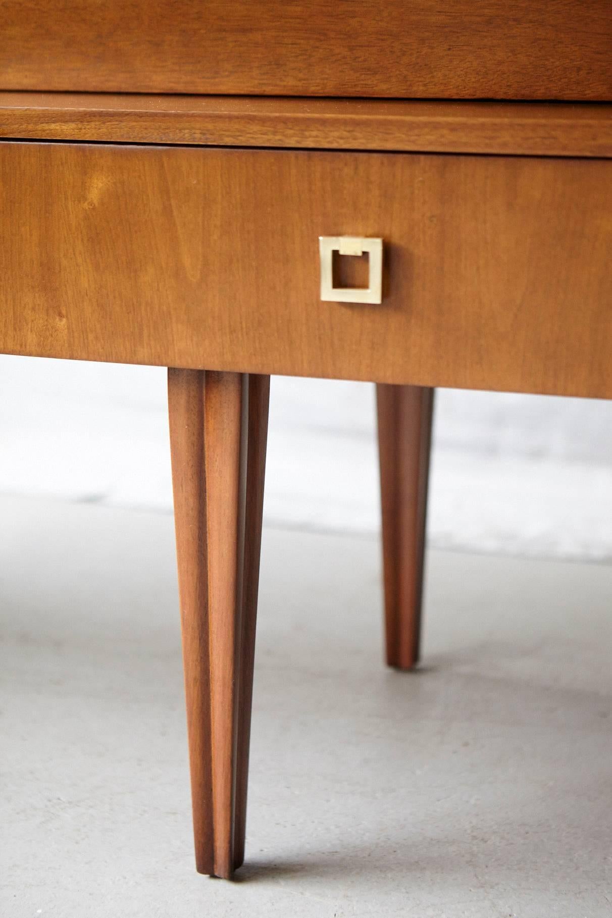 Mid-Century Modern Custom Made Walnut Sideboard or Credenza with Brass Hardware, circa 1940s For Sale