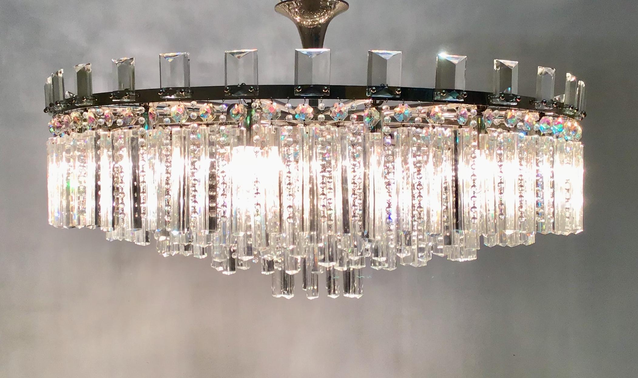 Patinated Mid-Century Cut Crystal Chandelier by Bakalowits, Austria, circa 1950s