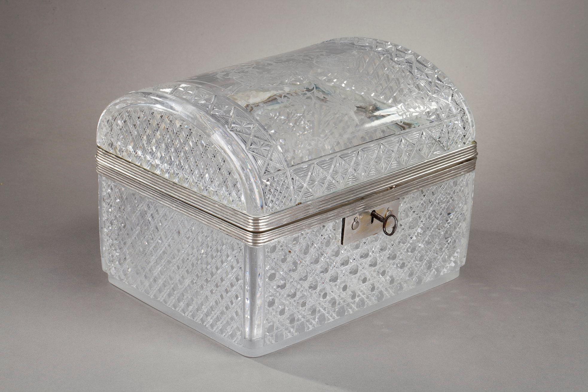 Exceptional Cut Crystal Rectangular Case from Baccarat, XIX Period 1