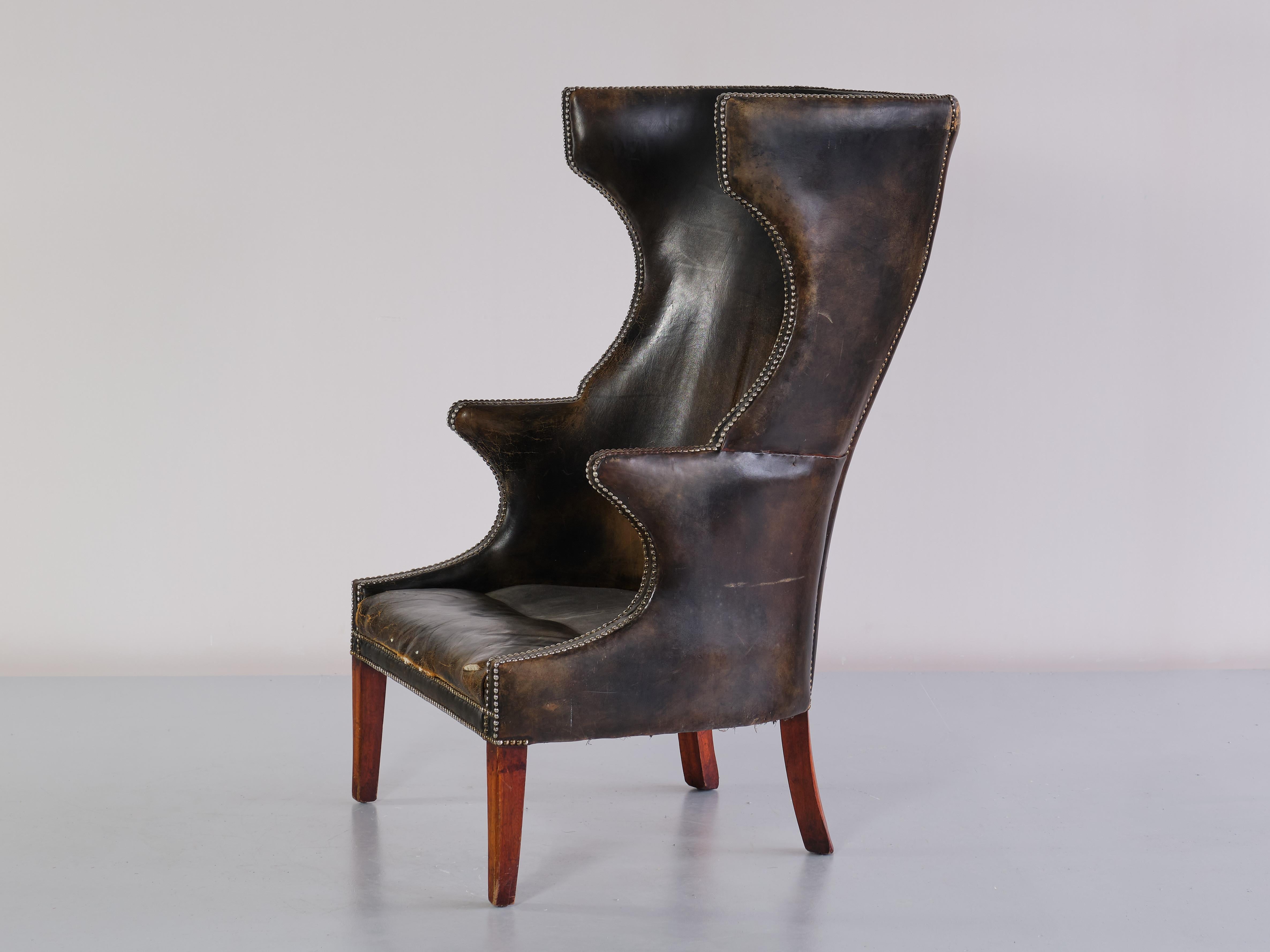 Exceptional Danish Cabinetmaker Wingback Chair in Leather and Beech, 1930s 5