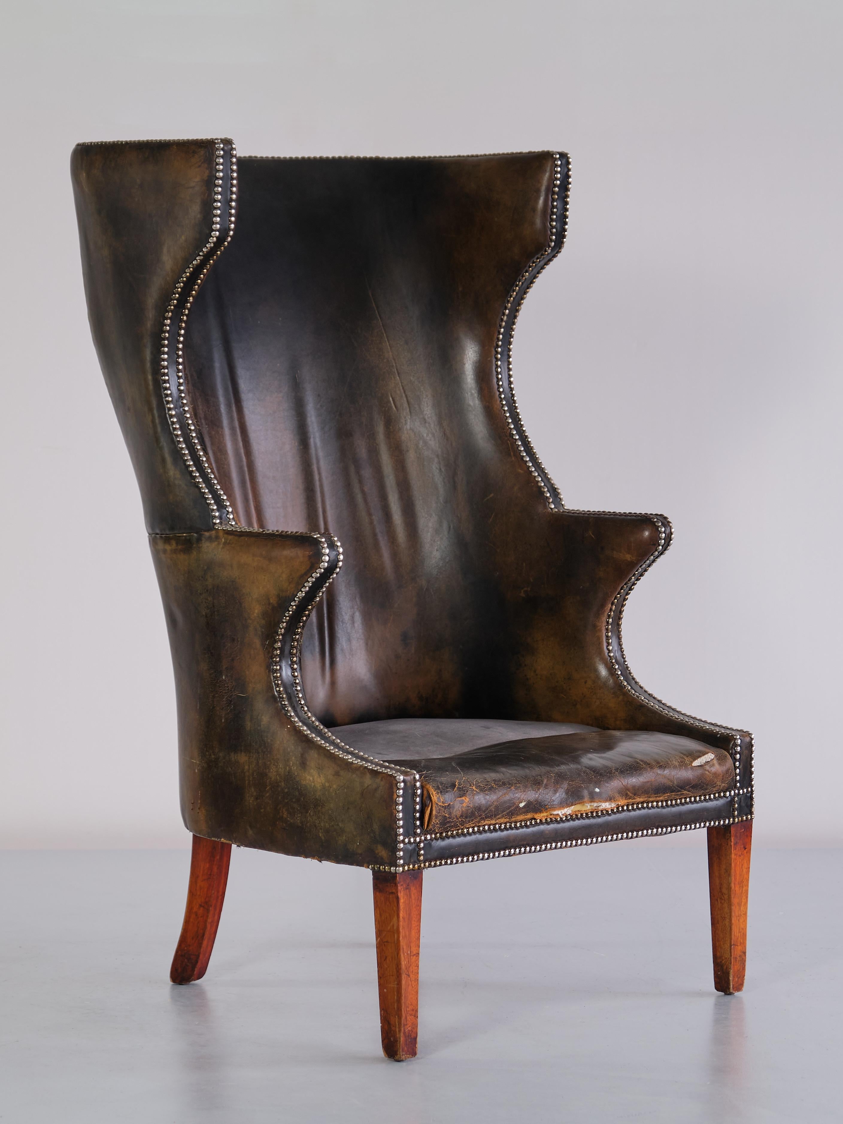 Scandinavian Modern Exceptional Danish Cabinetmaker Wingback Chair in Leather and Beech, 1930s