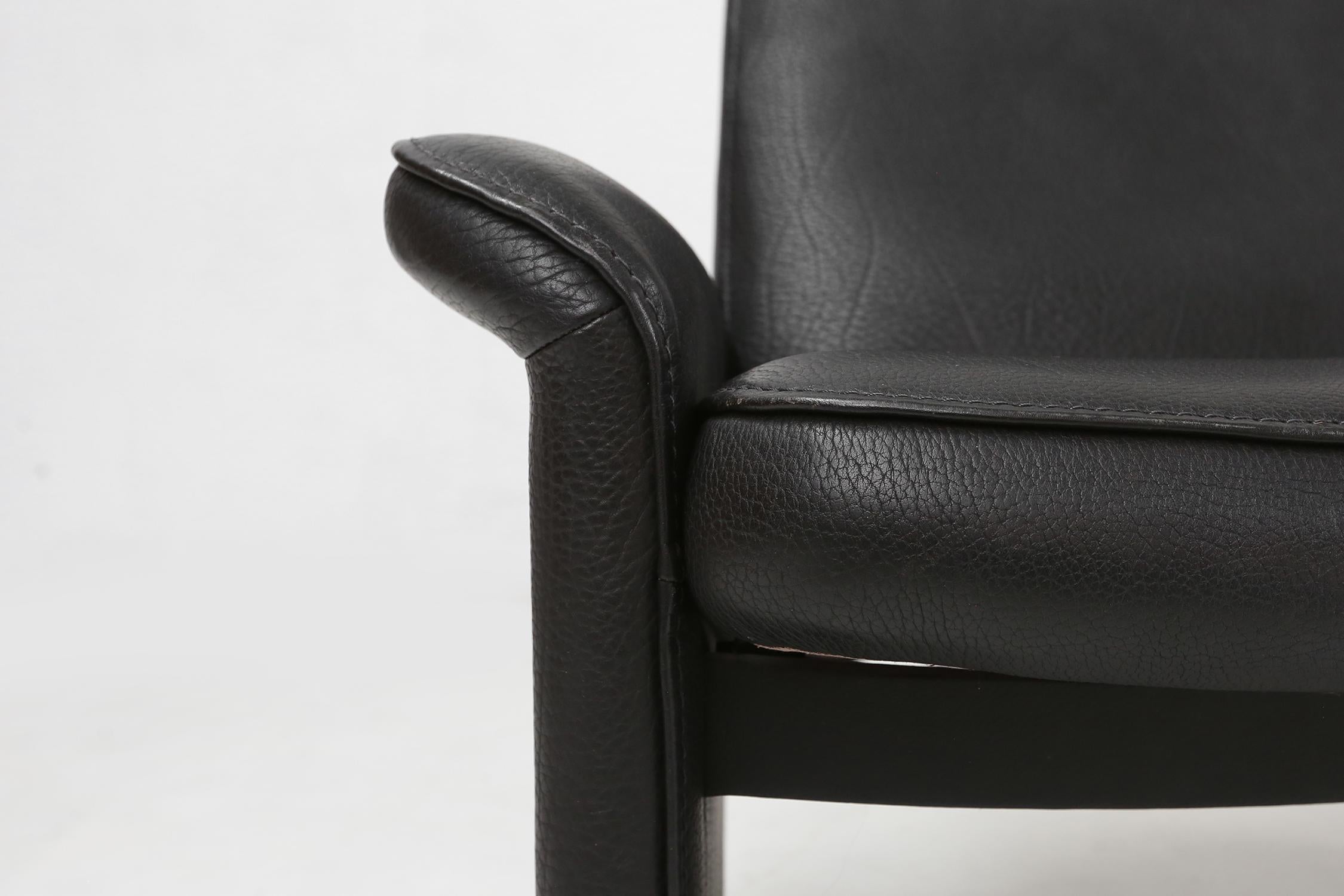 Exceptional De Sede DS50 lounge chair in black leather, Switzerland ca. 1980 For Sale 5