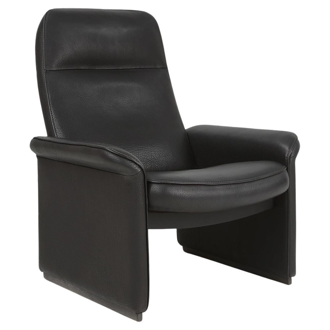 Exceptional De Sede DS50 lounge chair in black leather, Switzerland ca. 1980 For Sale