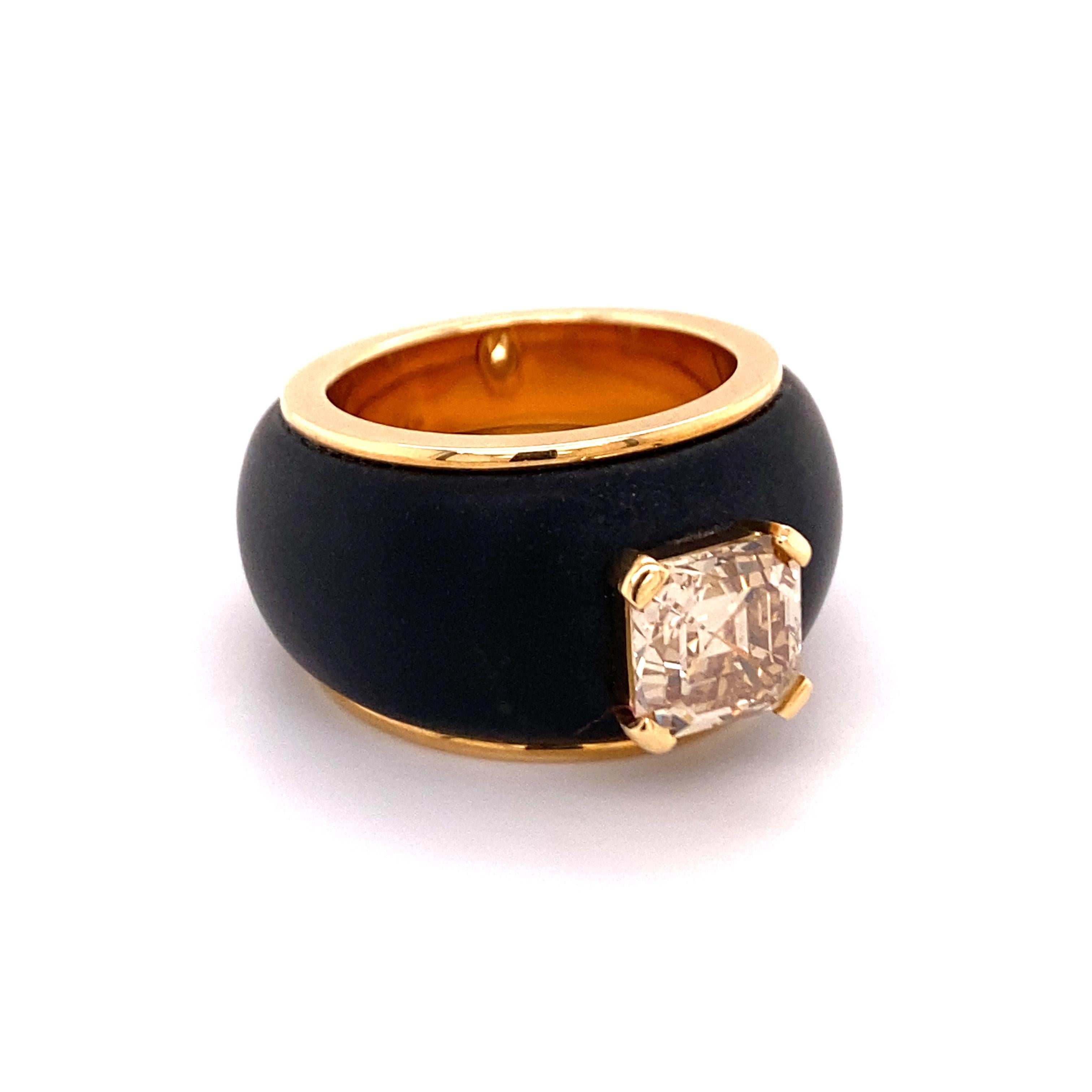 Modern Exceptional Diamond Ring in Rose Gold 750 For Sale