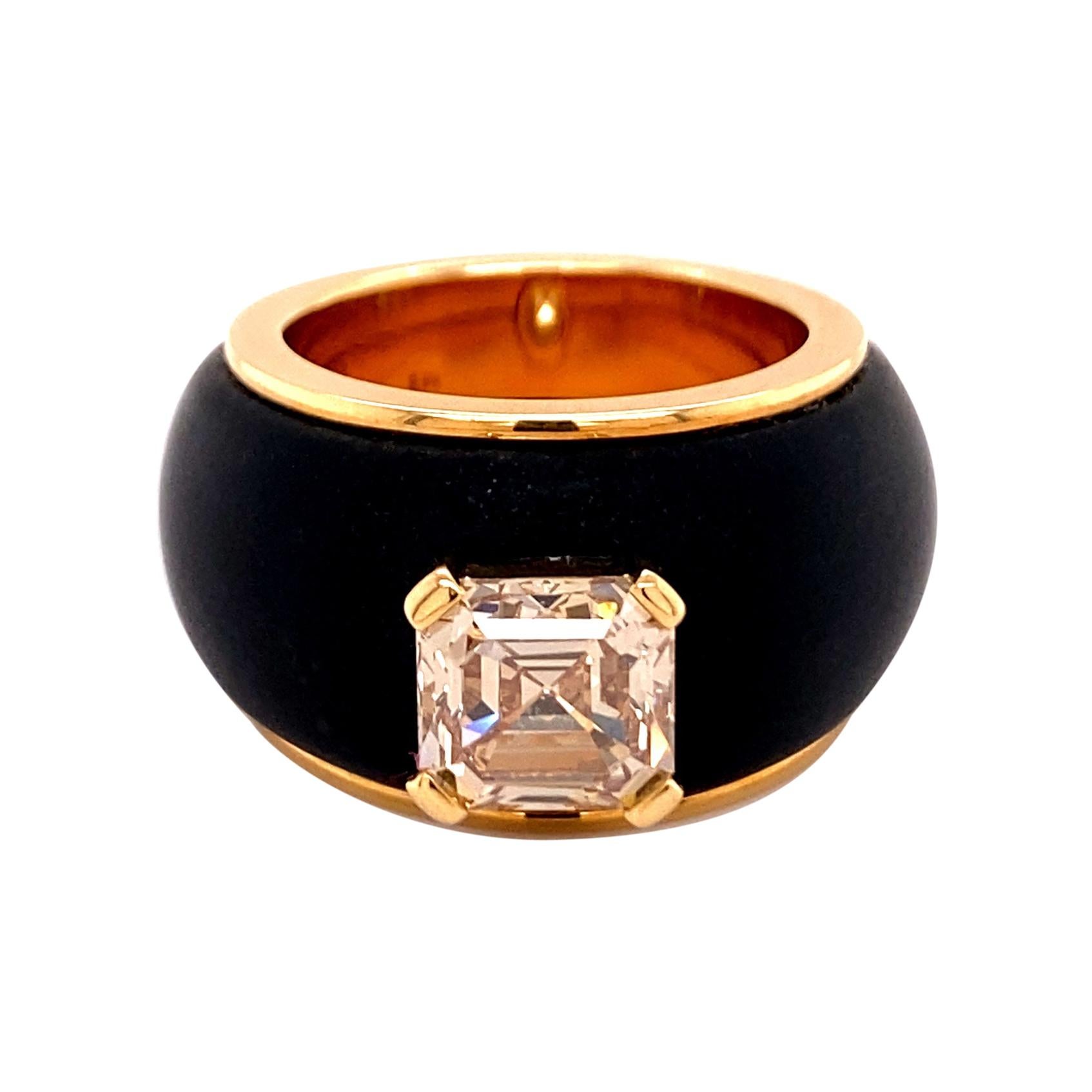 Exceptional Diamond Ring in Rose Gold 750 For Sale