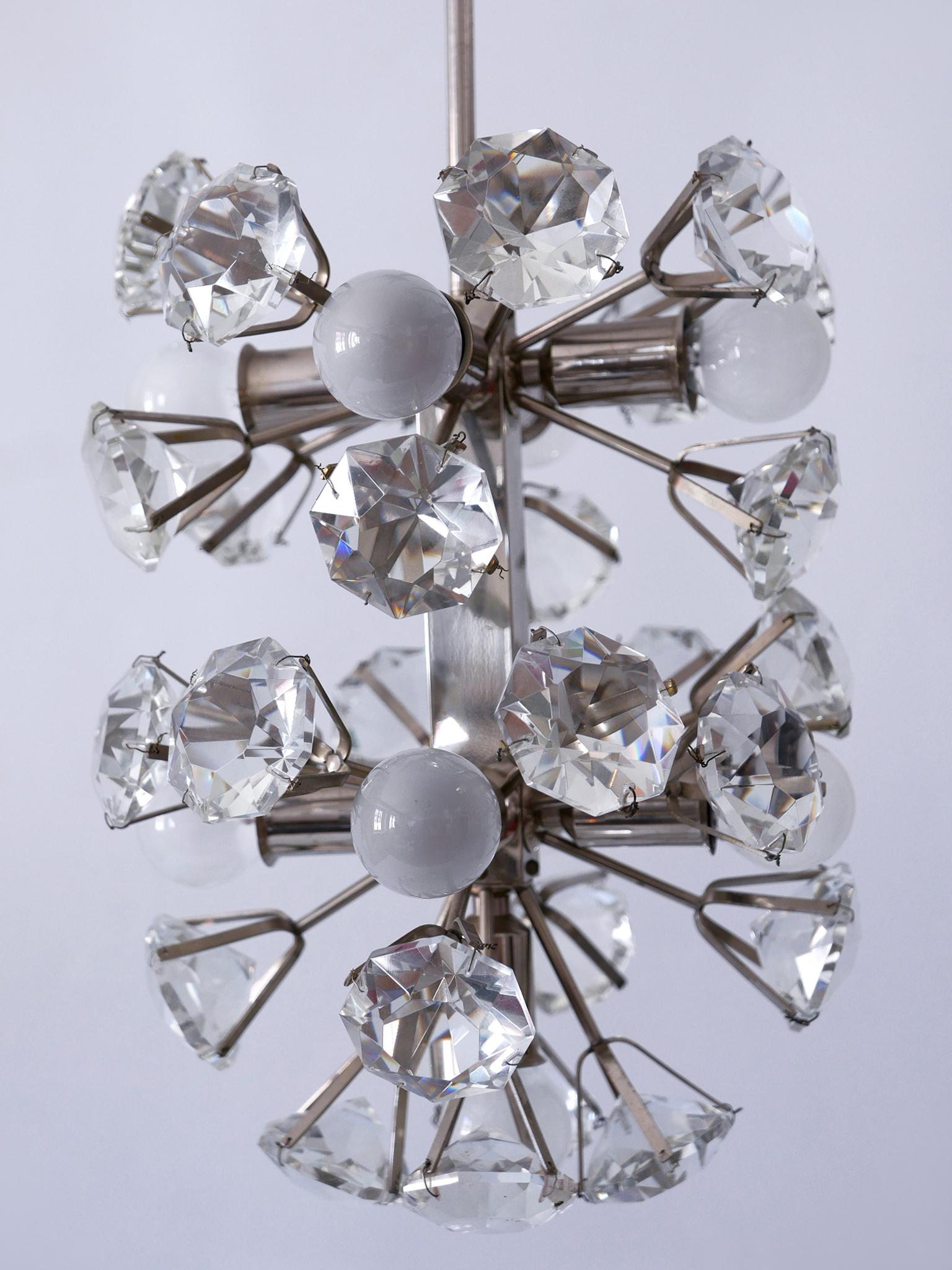 Exceptional Diamond Shaped Large Crystal Glass Chandelier by Bakalowits & Sons For Sale 4