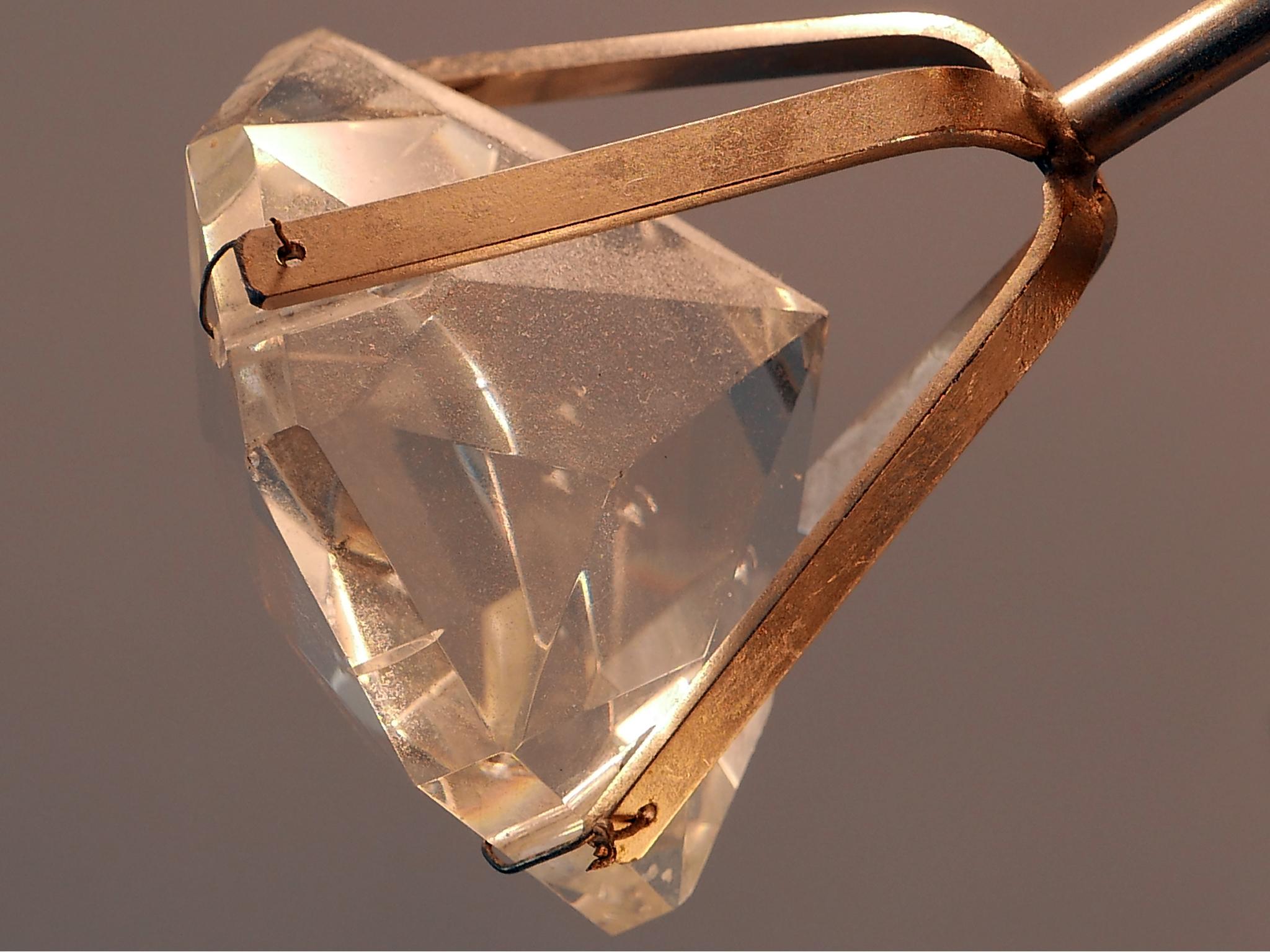 Außergewöhnlicher Diamantförmiger großer Kristallglas-Kronleuchter von Bakalowits & Sons im Angebot 9