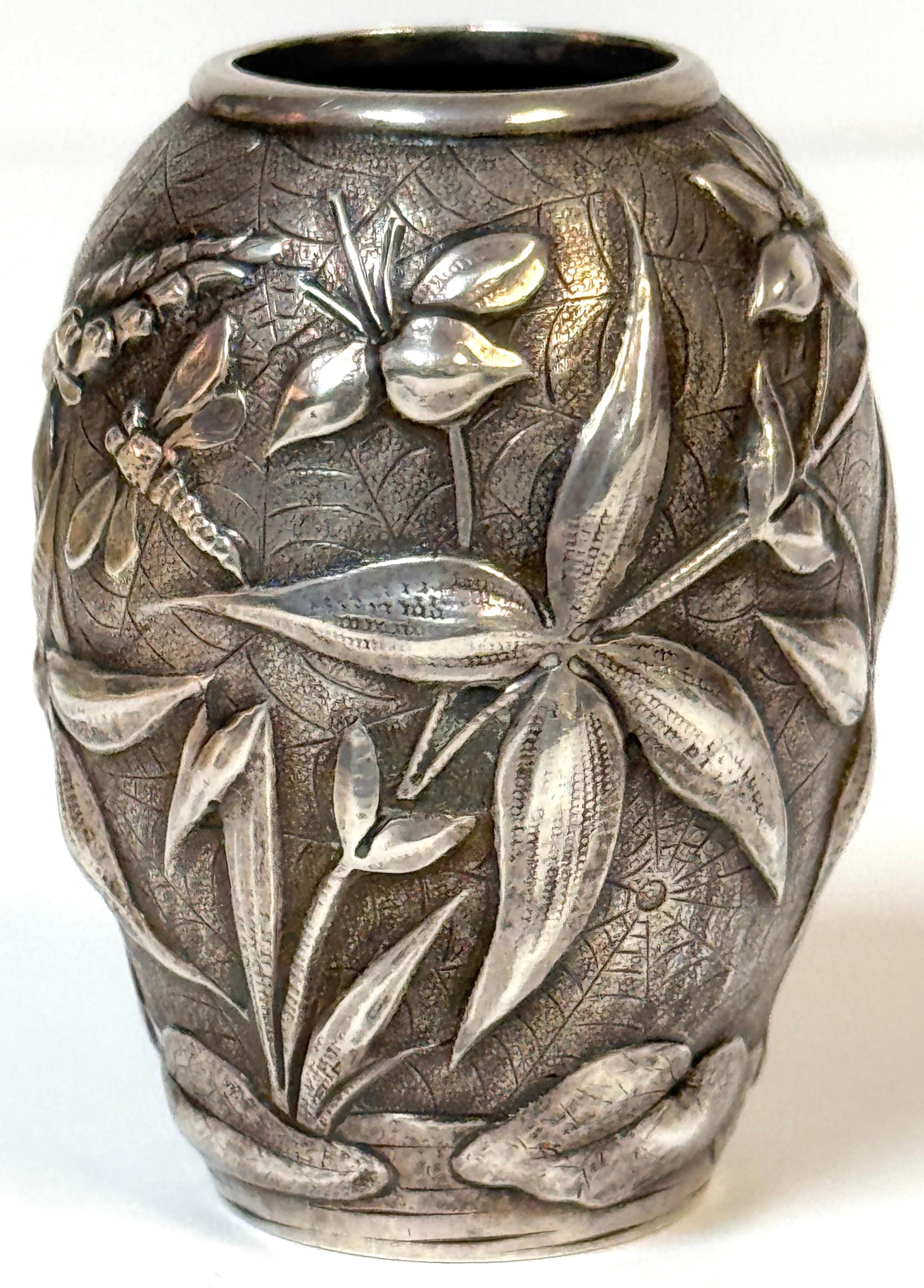 Exceptional Dominic & Haff Japonisme Sterling Cabinet Vase Dragonfly & Cobwebs For Sale 1
