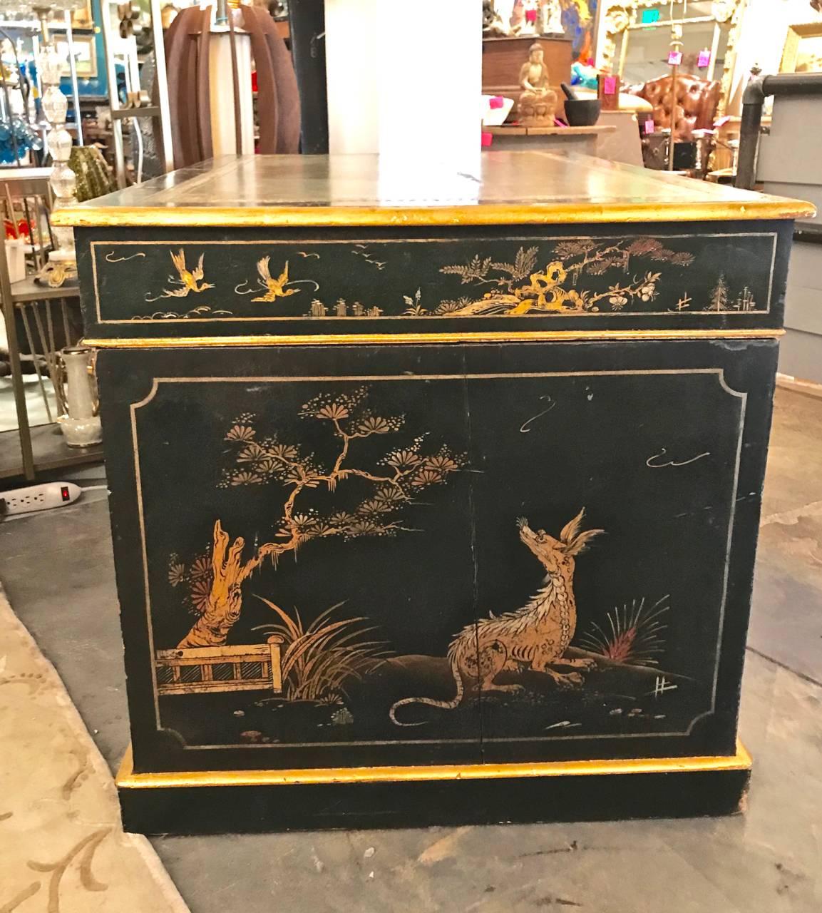 Exceptional Double Pedestal Chinoiserie/Japanned Desk, 19th Century 7