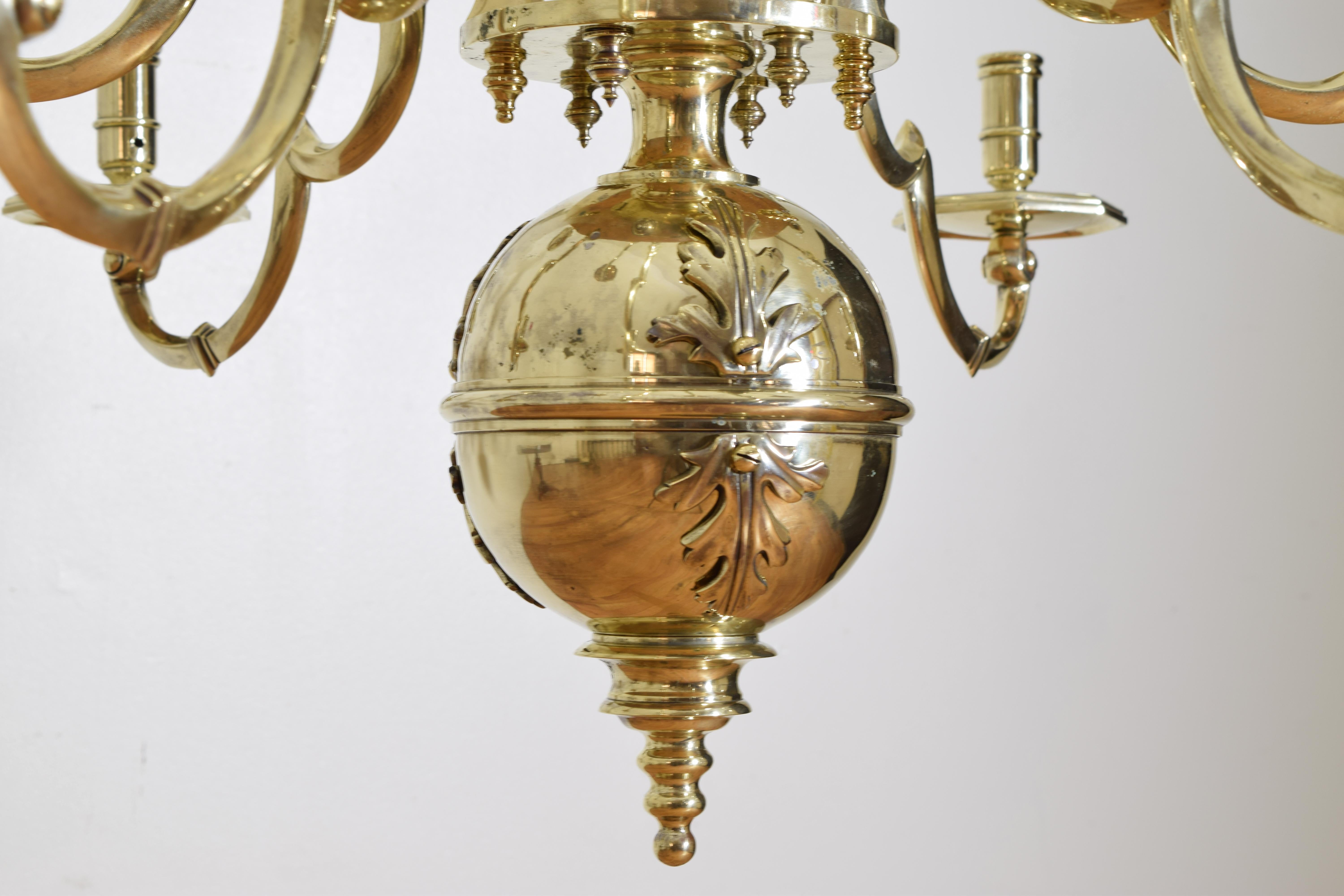Exceptional Dutch Baroque Style 2-Tier 12 Light Brass Chandelier, 3rdq 19th cen. For Sale 3