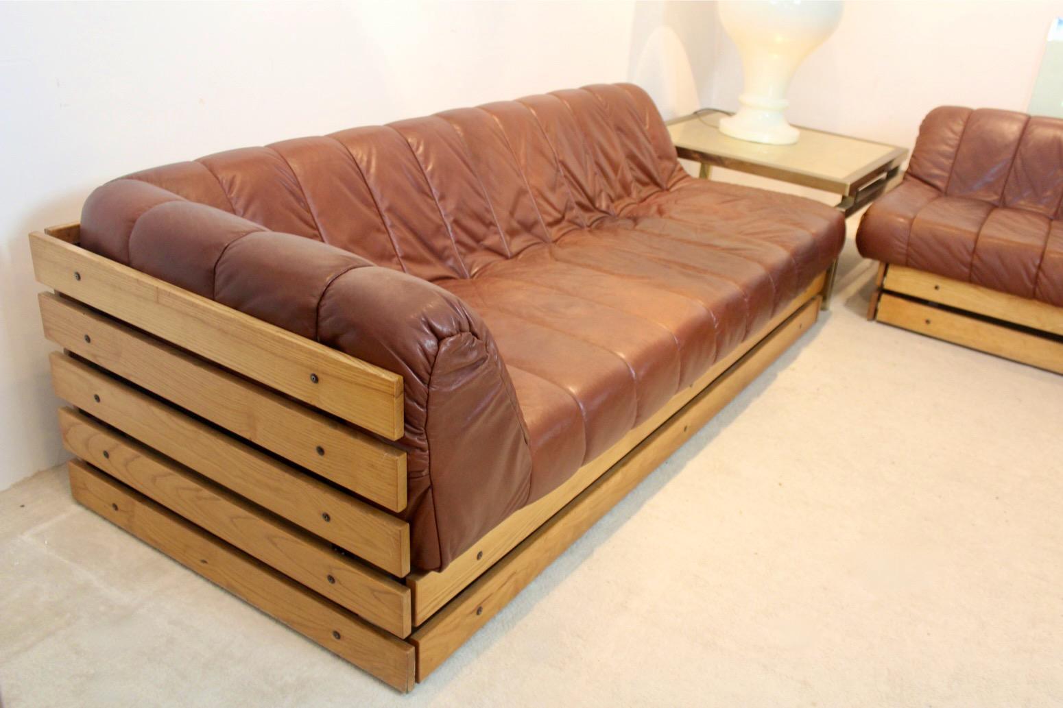 Exceptional Dutch Lounge Sofa Set in Wood and Cognac Leather For Sale 4