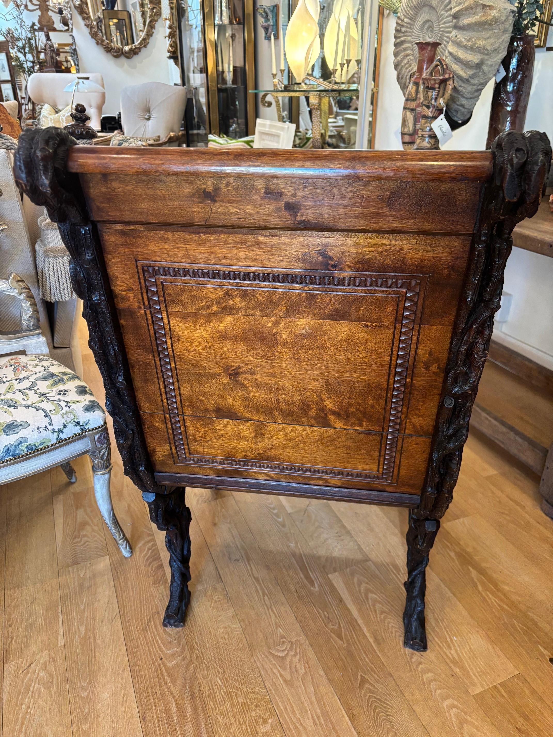 Exceptional Early 19th Century Dark Walnut Finished Irish Country Lounge Chair For Sale 6