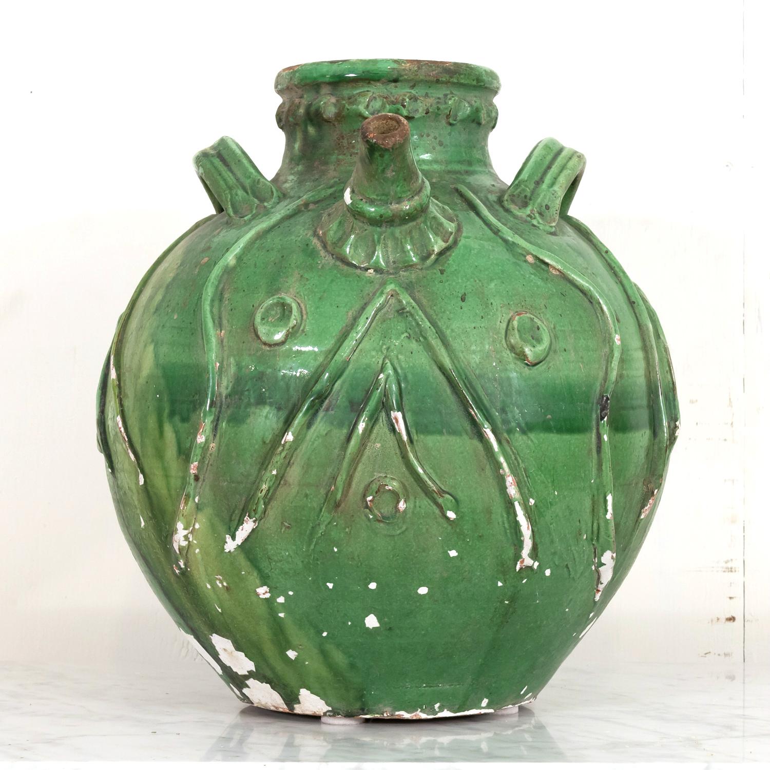 Exceptional Early 19th Century French Glazed Terracotta Walnut Oil Jug In Good Condition For Sale In Birmingham, AL