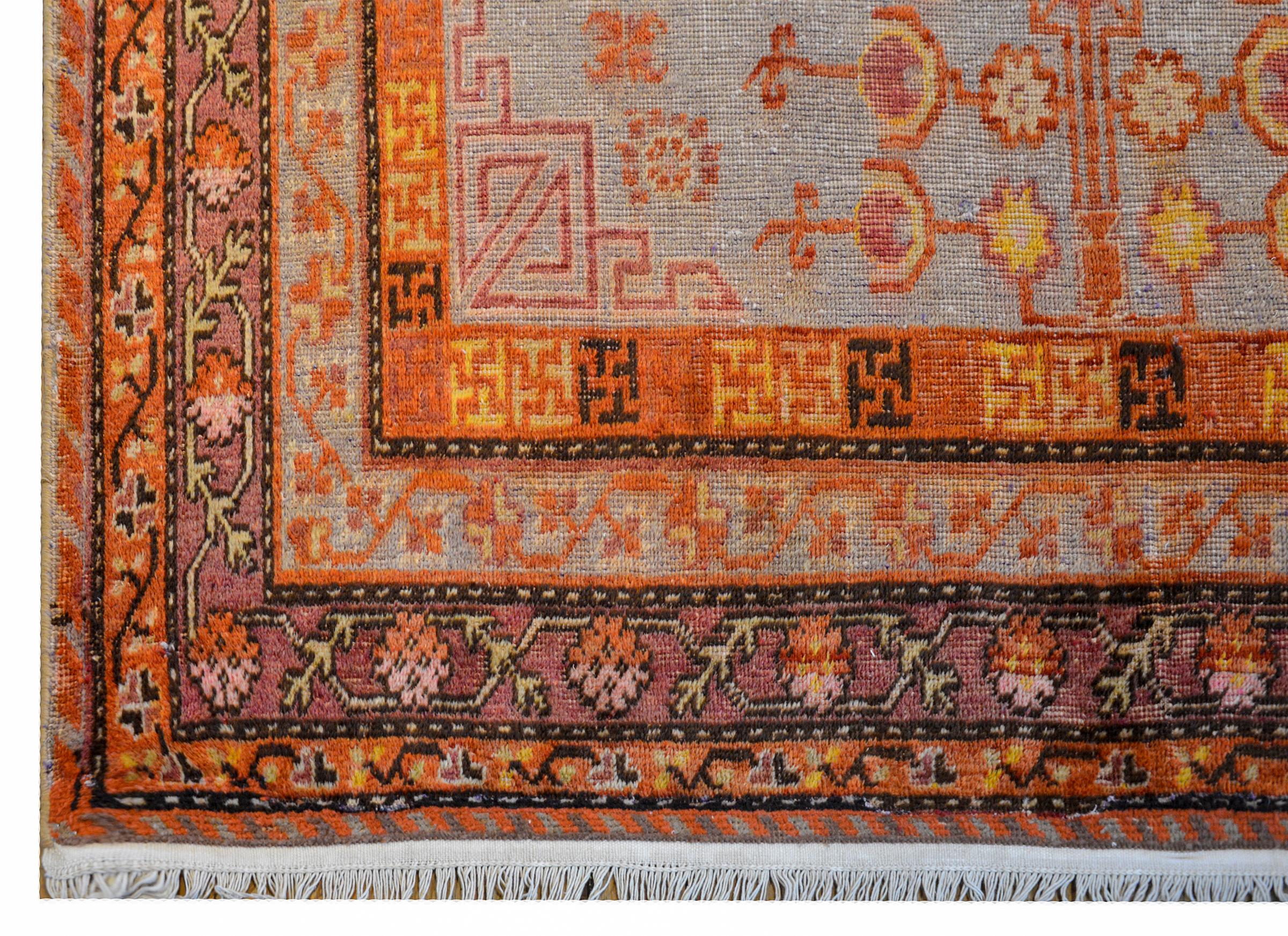 Exceptional Early 20th Century Central Asian Samarghand Rug For Sale 2