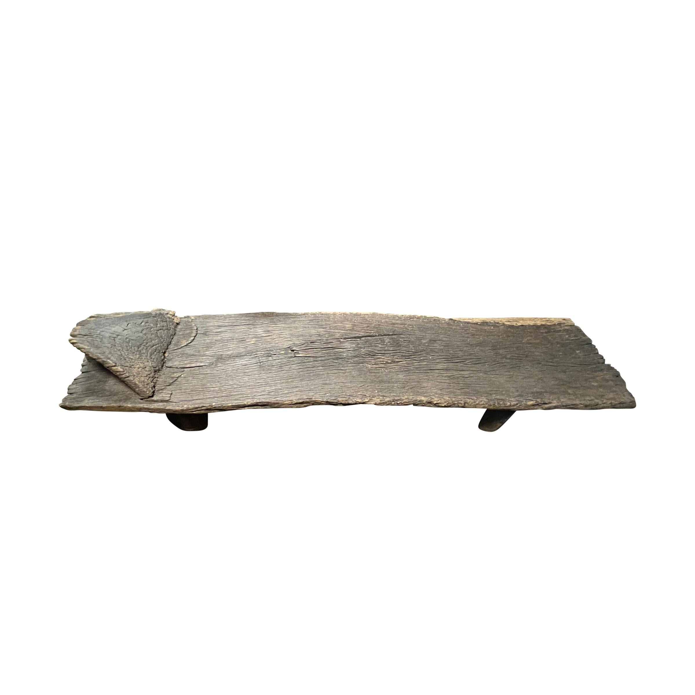 Rustic Exceptional Early 20th Century Senufo Low Table For Sale