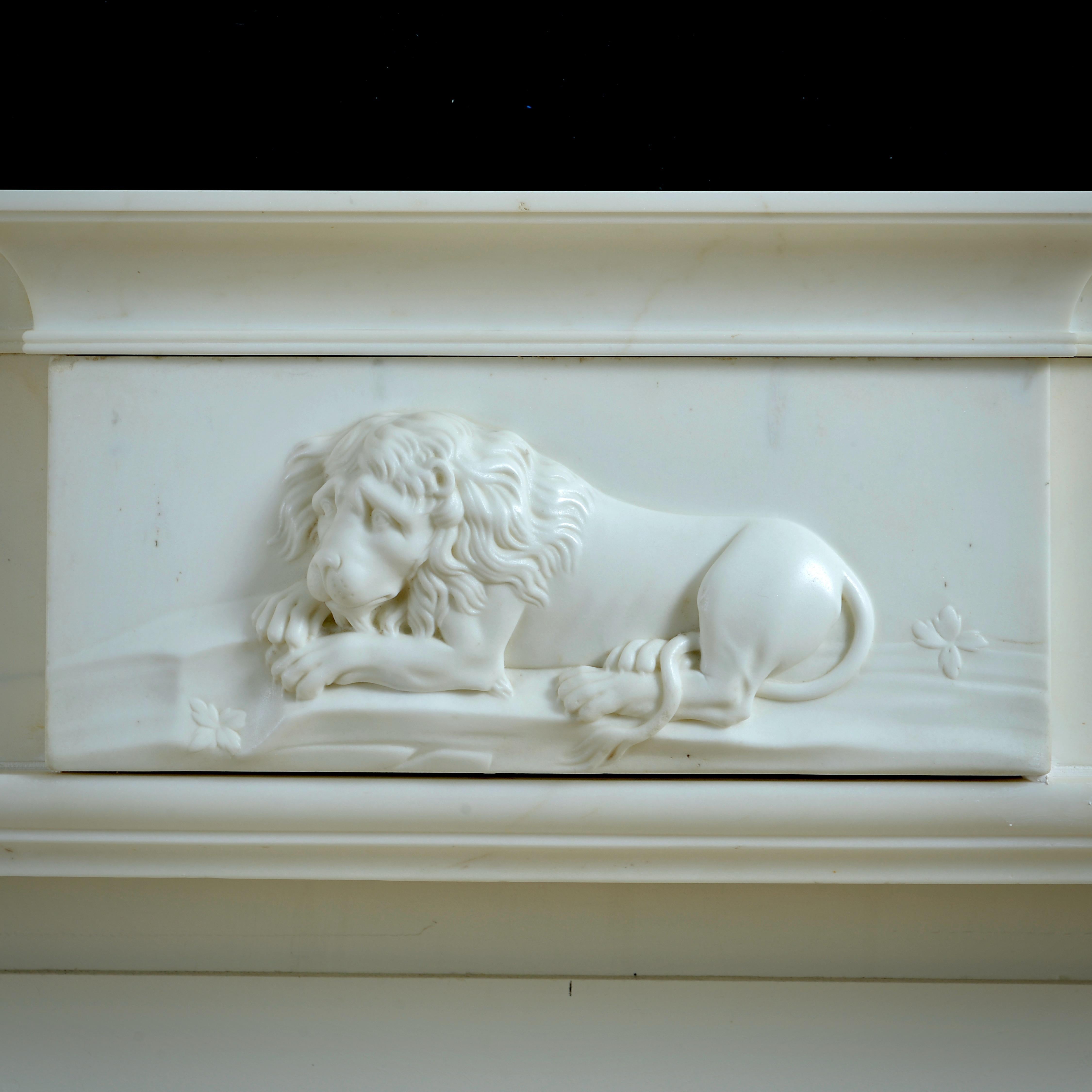 Exceptional Early Neo-Classical Statuary Marble Chimneypiece For Sale 2