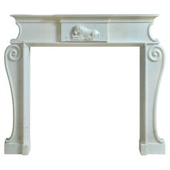 Antique Exceptional Early Neo-Classical Statuary Marble Chimneypiece