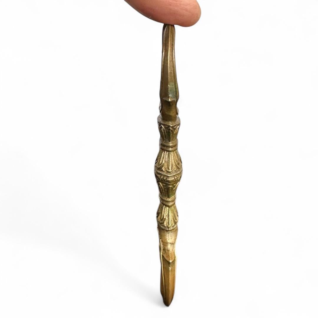 Excepcional Ritual del Periodo Edo  Conjunto Vajra con Campana y Base de Bronce Inscrita en venta 1