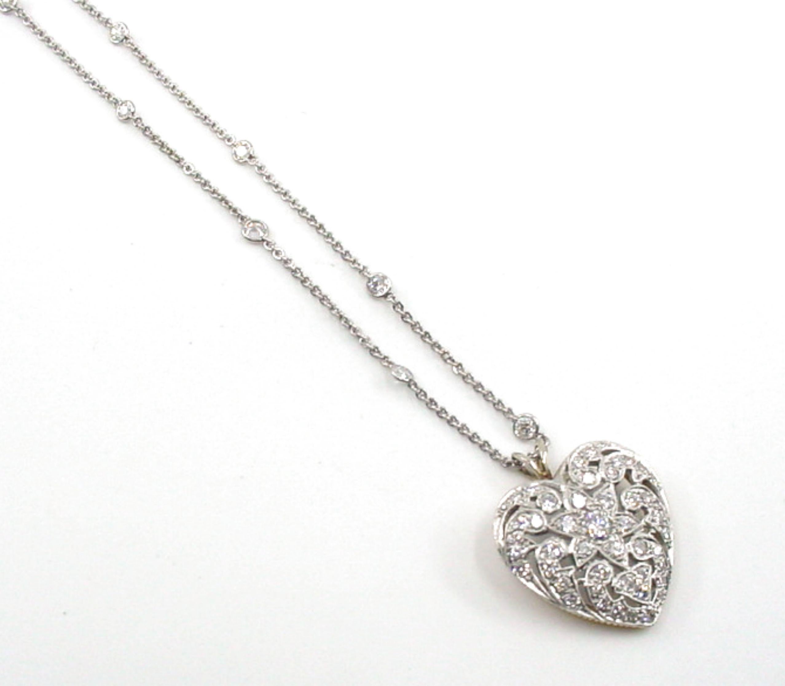 Mixed Cut Exceptional Edwardian Platinum 1.95 OEC Heart and Diamond Station Chain Necklace For Sale