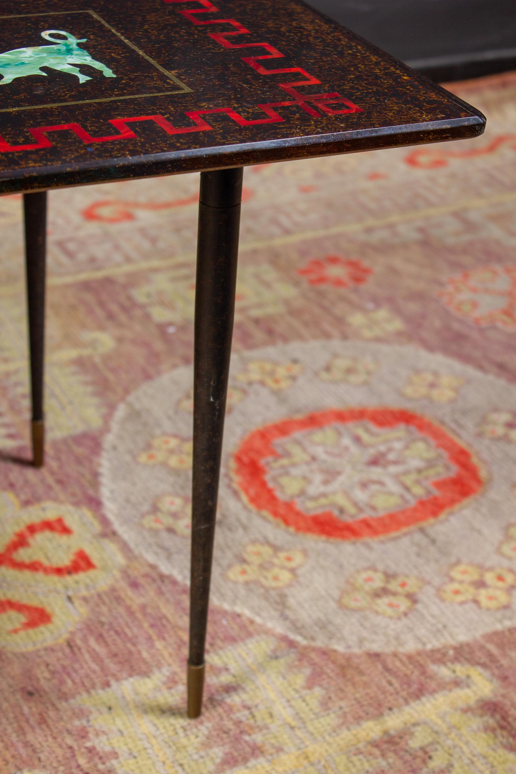 Exceptionnelle Table à Cocktail Zodiac en Verre Égloméré Style Gio Ponti:: 1950' en vente 4