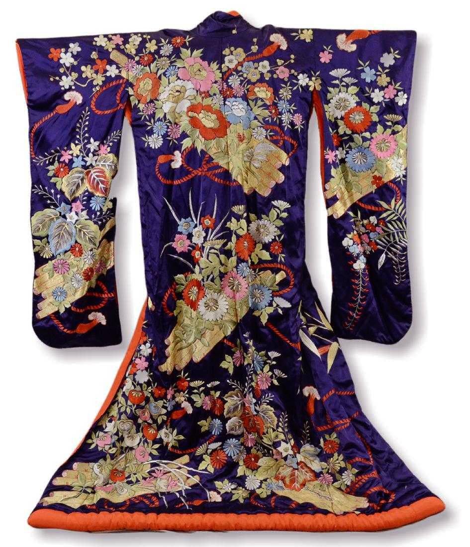 Japonisme Exceptional Embroidered Brocade Vintage Japanese Ceremonial Kimono