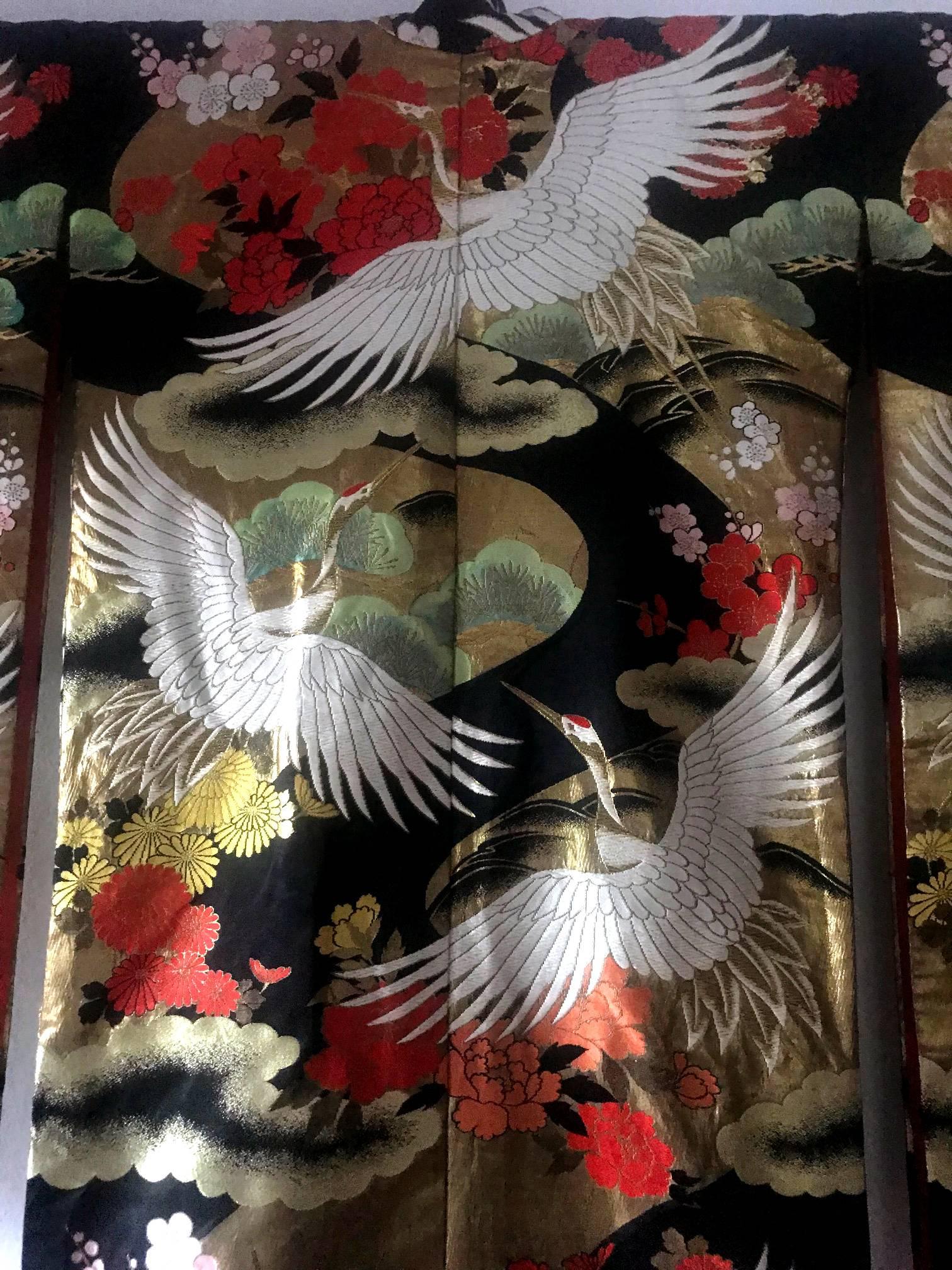 Exceptional Embroidered Brocade Vintage Japanese Ceremonial Kimono In Good Condition In Atlanta, GA