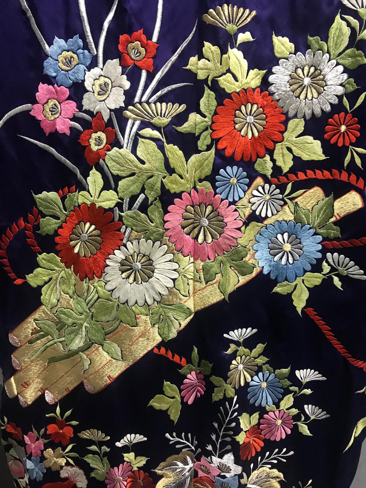 Exceptional Embroidered Brocade Vintage Japanese Ceremonial Kimono In Good Condition In Atlanta, GA