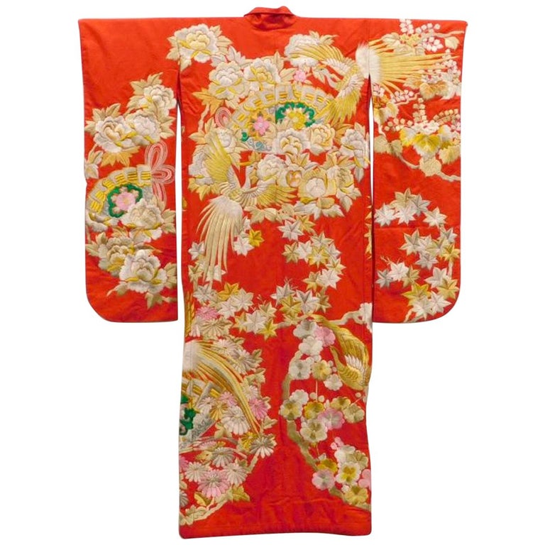 Exceptional Embroidered Japanese Ceremonial Kimono For Sale at 1stDibs